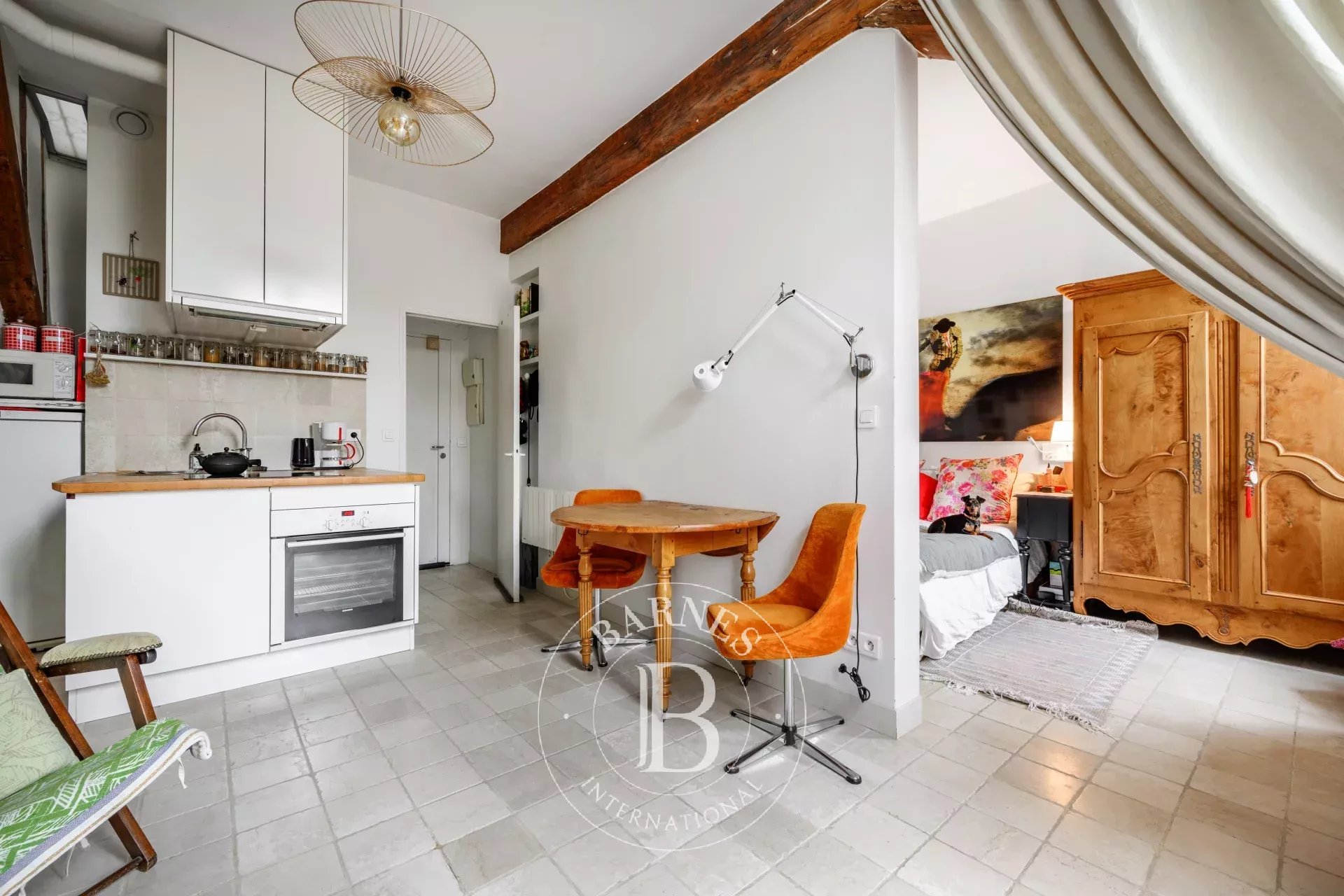 Daire Paris 3ème - picture 7