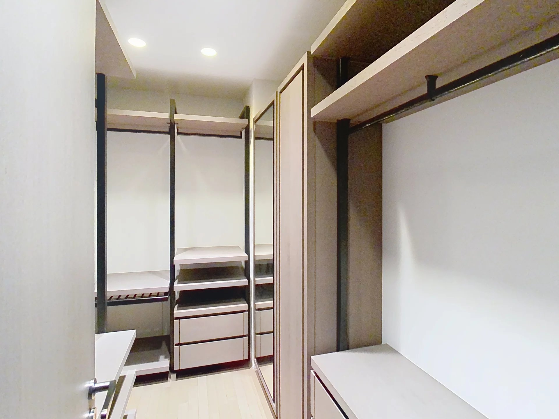 Zu vermieten Wohnung | Paris 8ème - picture 9