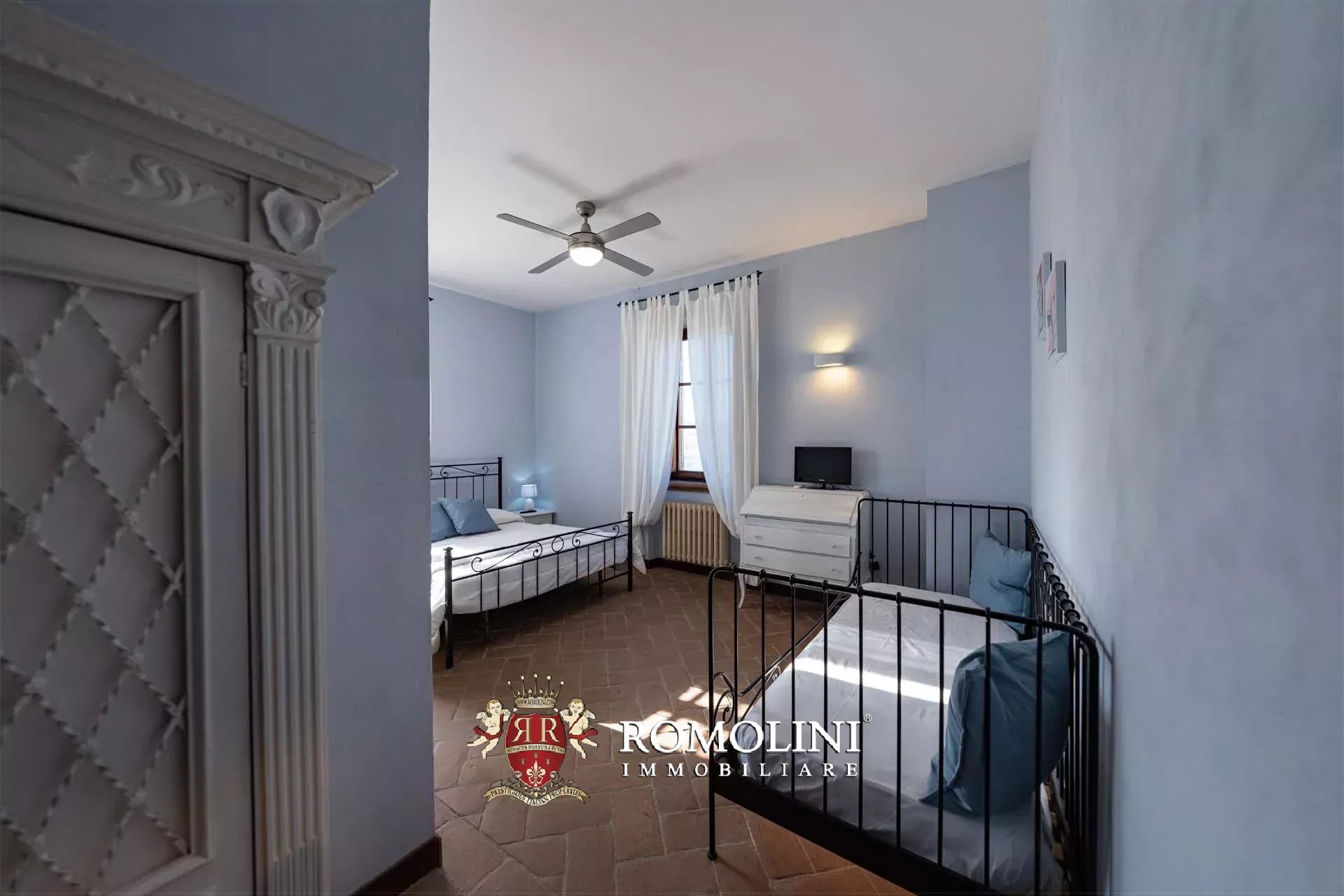 20 Bedroom Chateau's Image 33