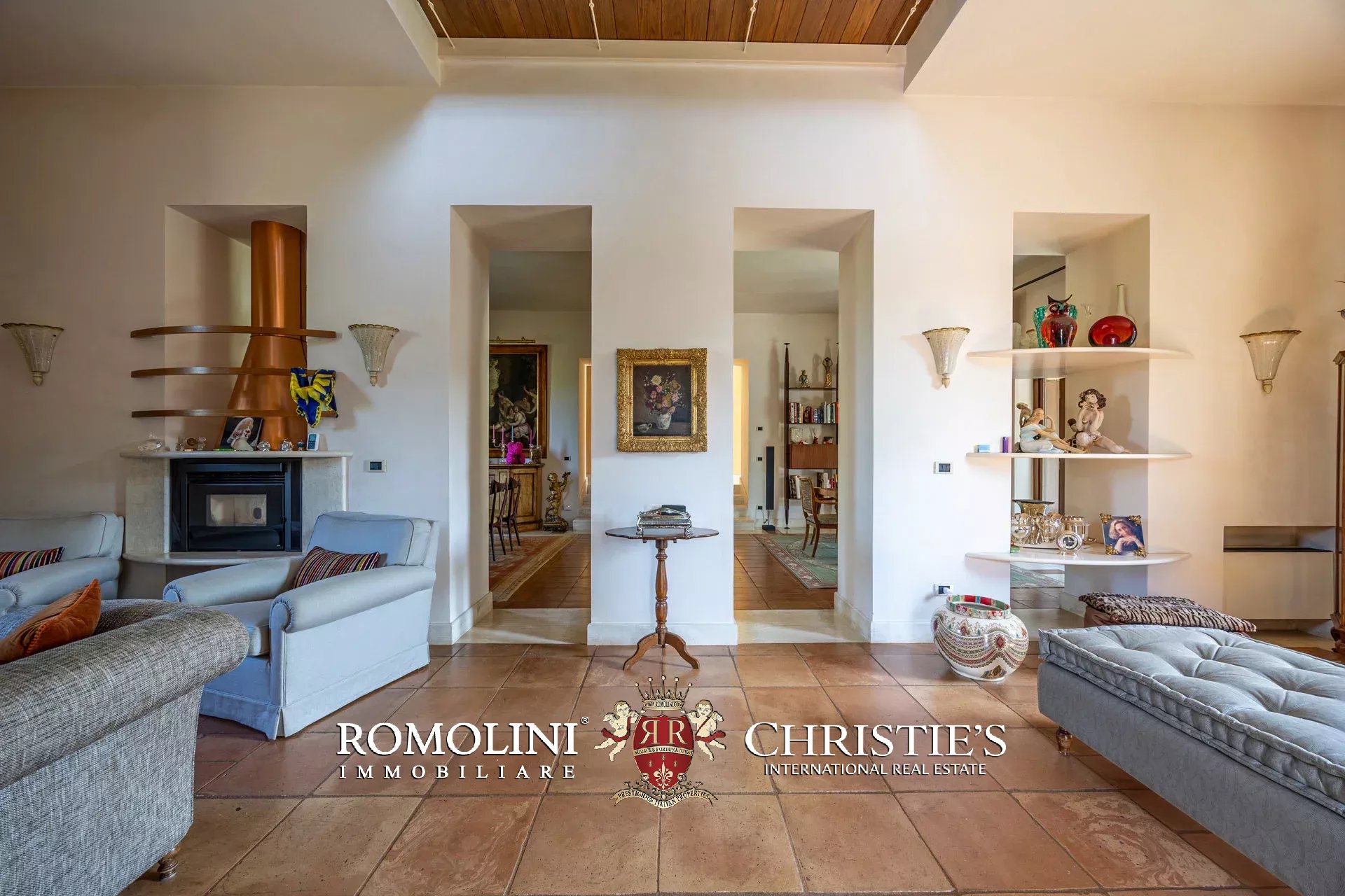 4 Bedroom Villa/Townhouse's Image 35
