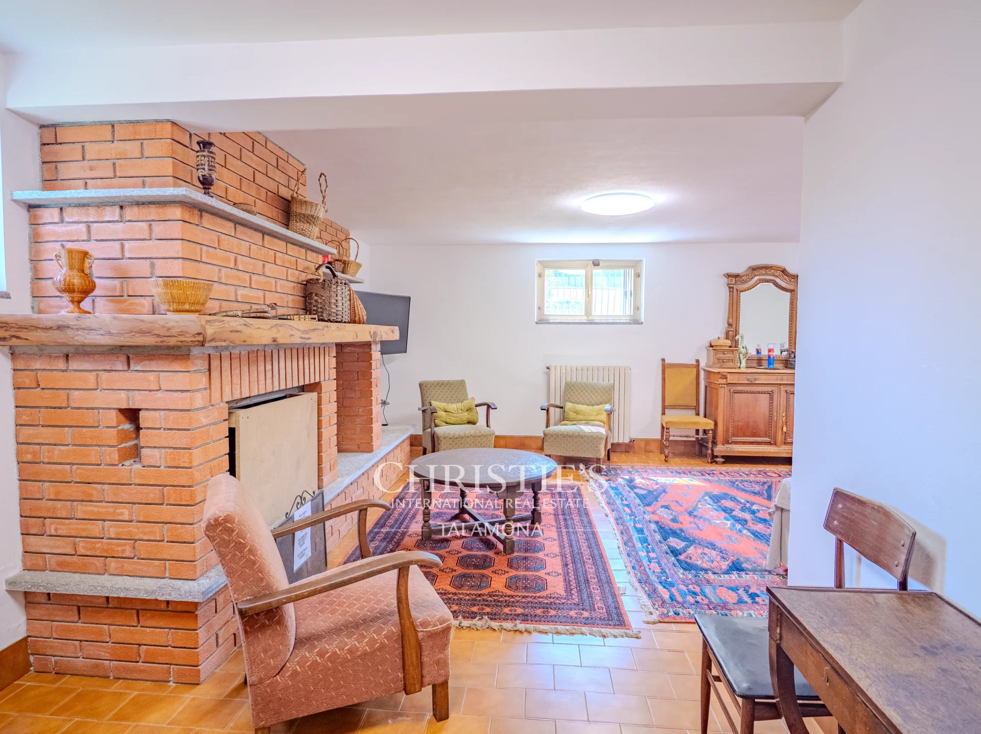 3 Bedroom Villa/Townhouse's Image 31