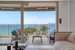 Cannes - Croisette - 2 bedrooms apartment — photo 4 of 7