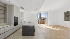 Le Cannet Europe stunning volumes for this apartment — photo 3 of 7