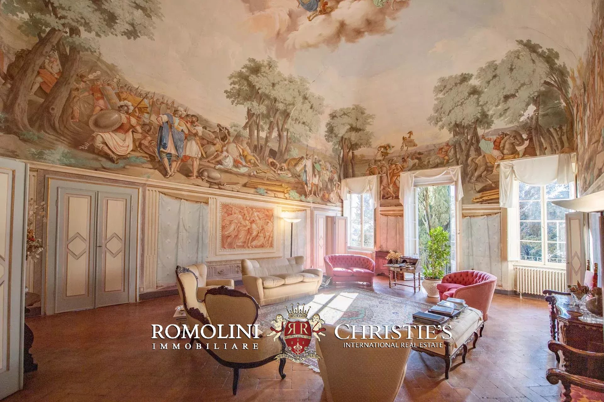 LUXURY PERIOD VILLA FOR SALE NEAR PISA, TUSCANY