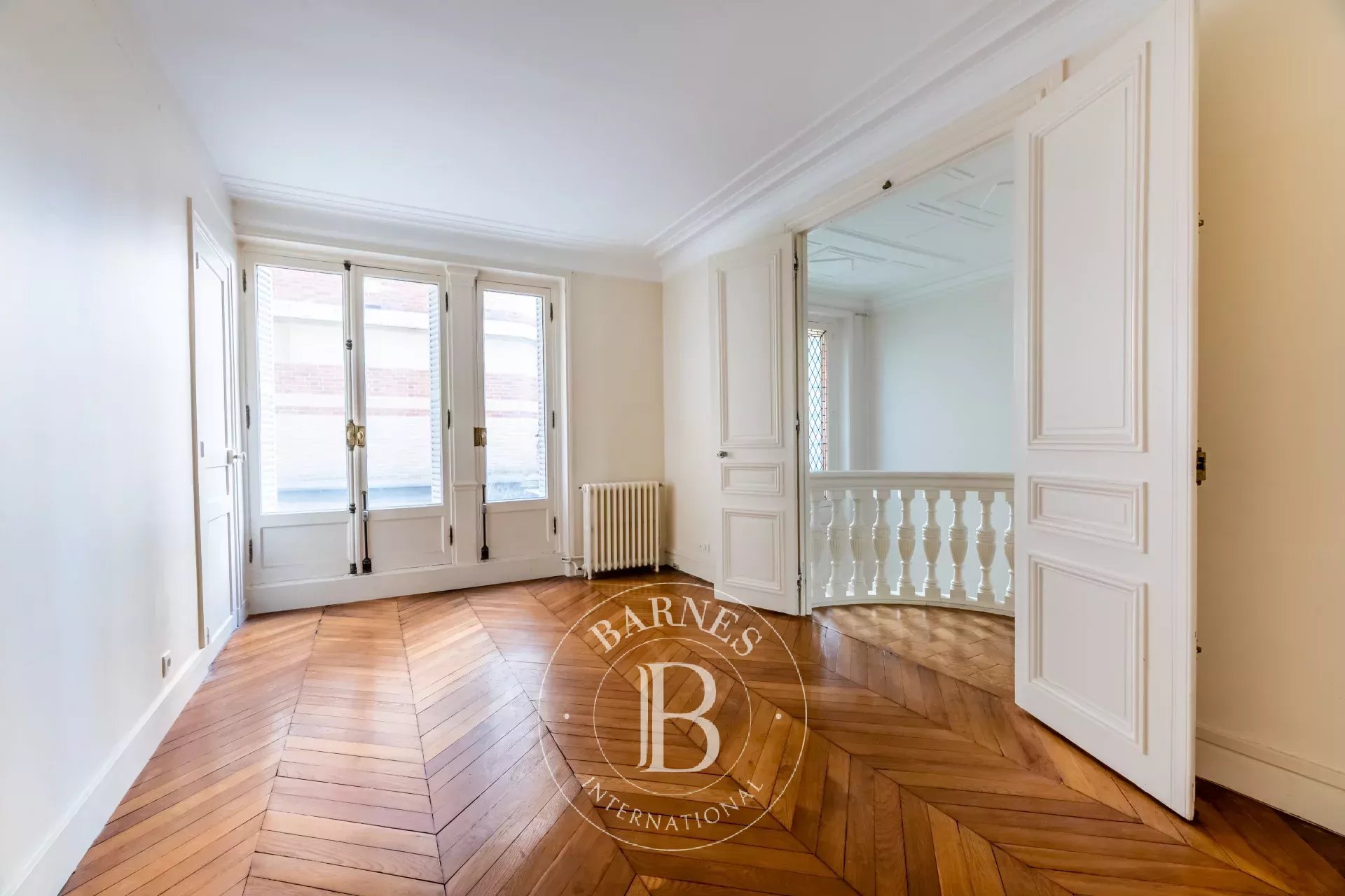 Daire Paris 8ème - picture 6