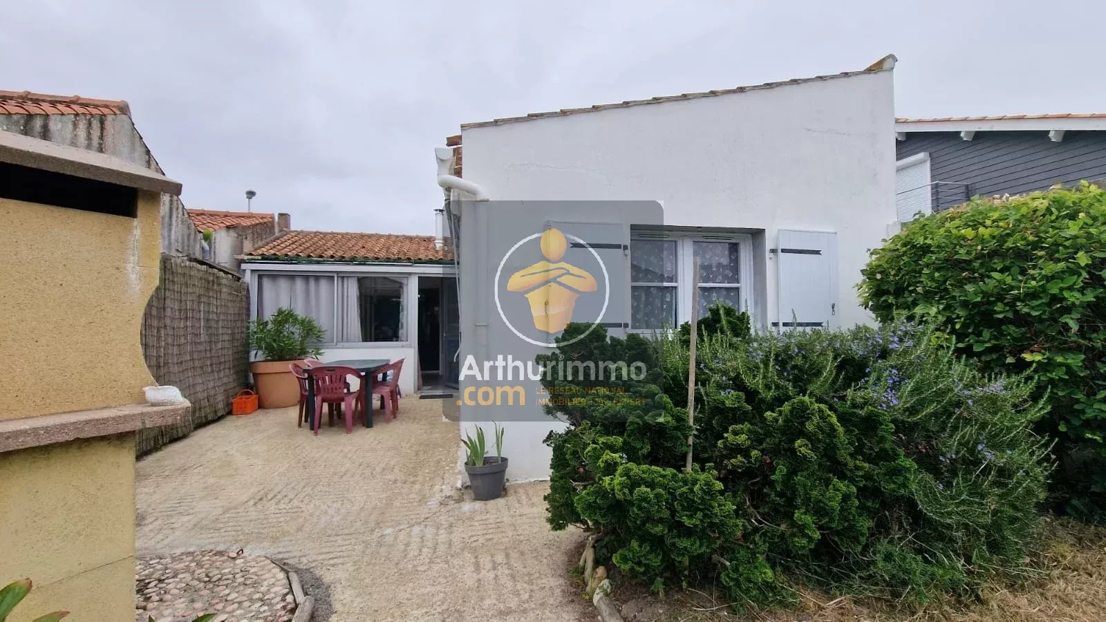 A coté d'un port, Maison 3 chambres