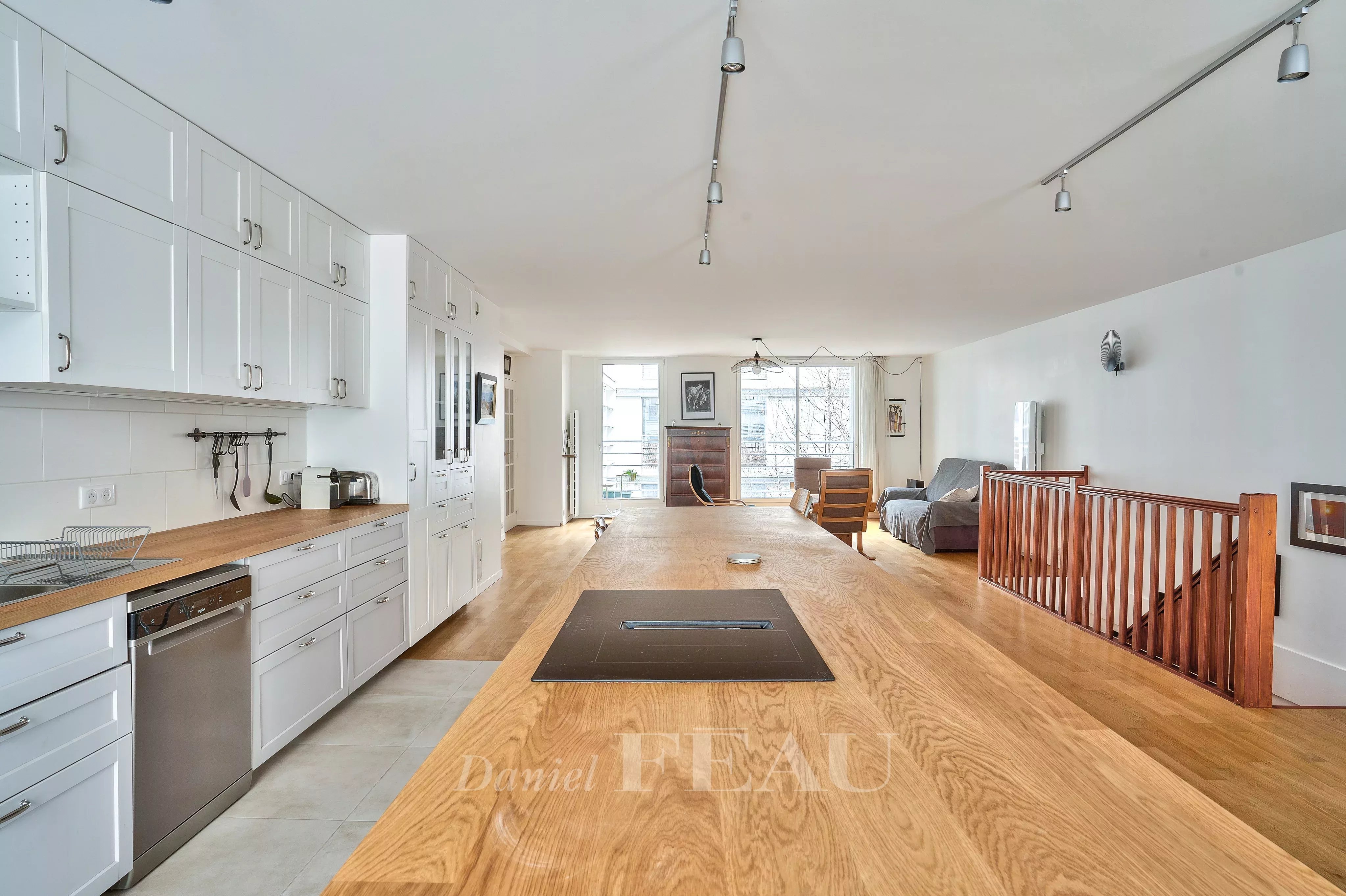 Rental Apartment Paris 18th