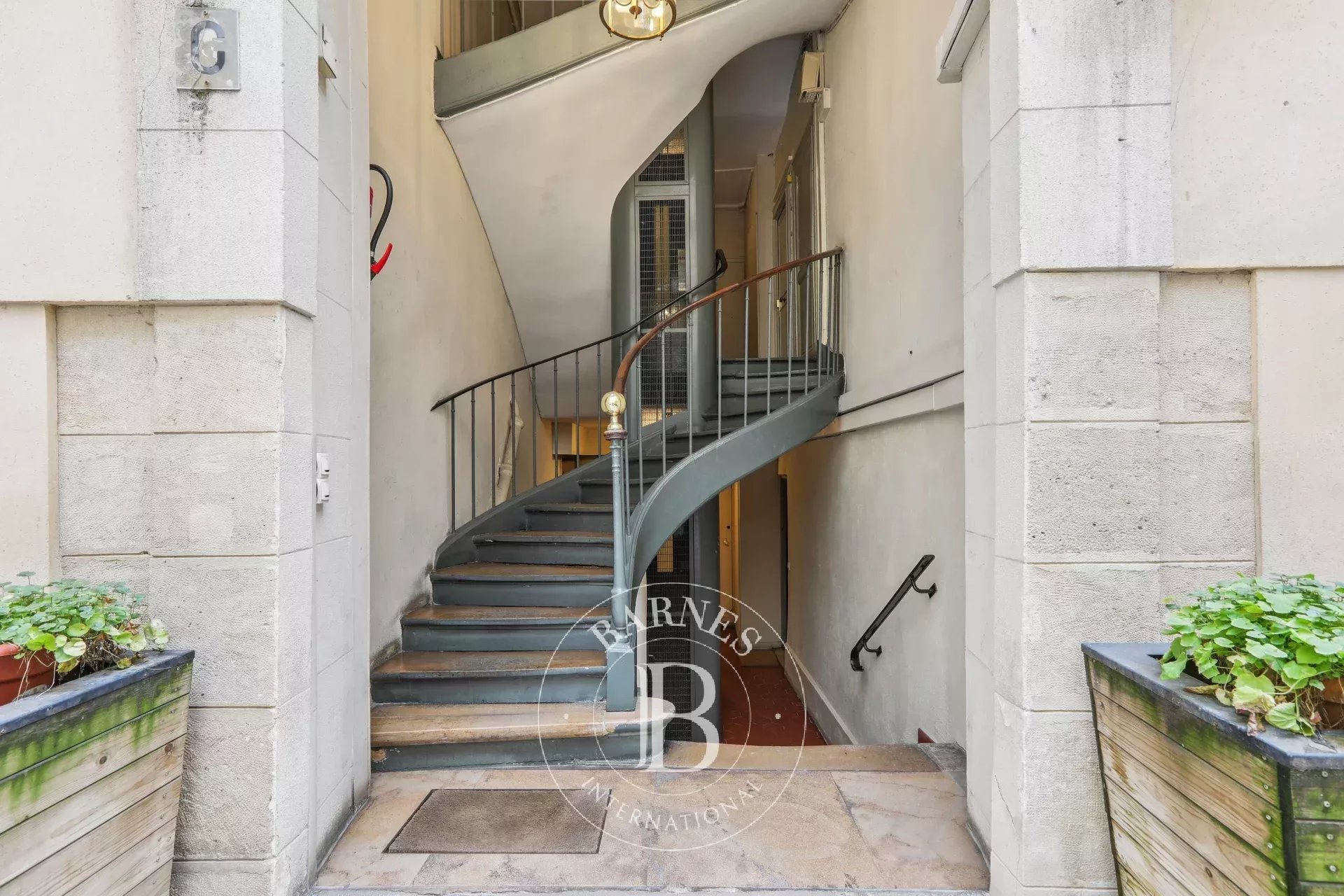 Daire Paris 6ème - picture 10