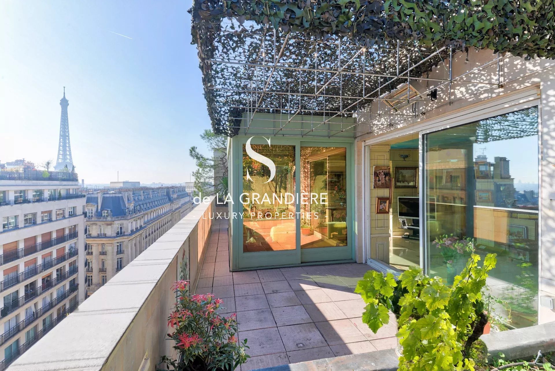 Paris 16ème - avenue Raymond Poincaré - 81m2