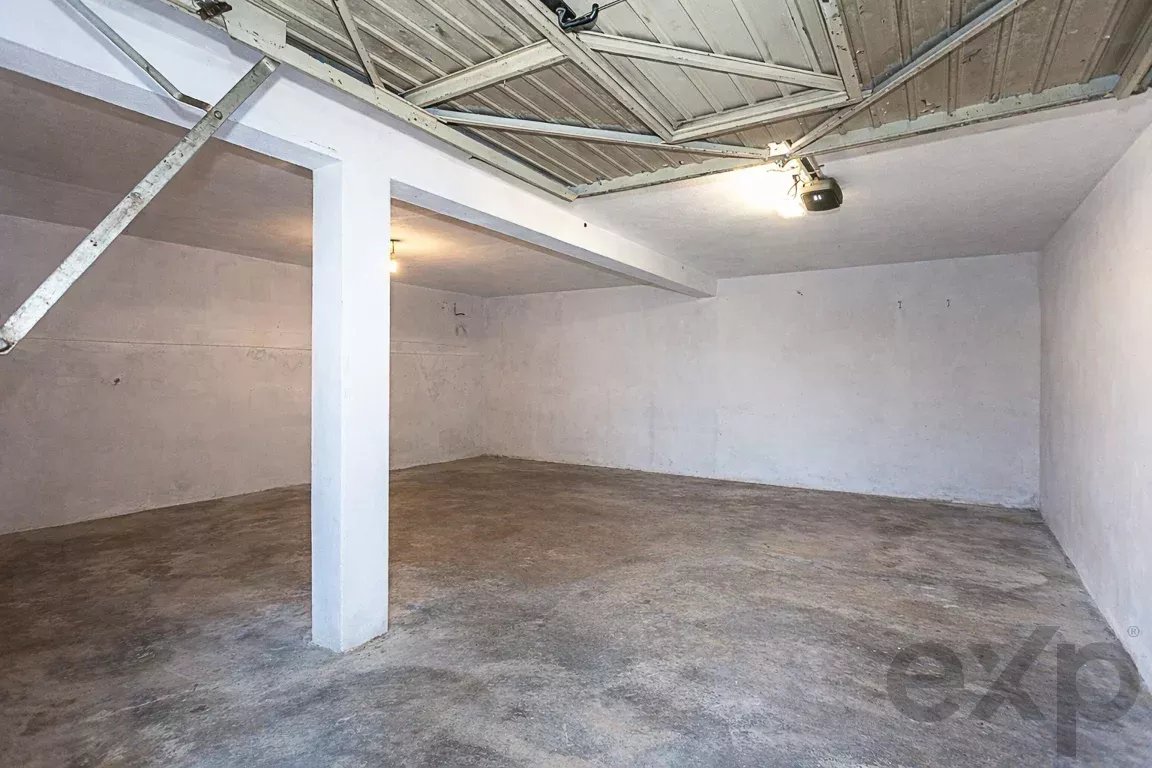 Three-bedroom house with potential for rental income – Gambelas, Montenegro 86834316 image 37