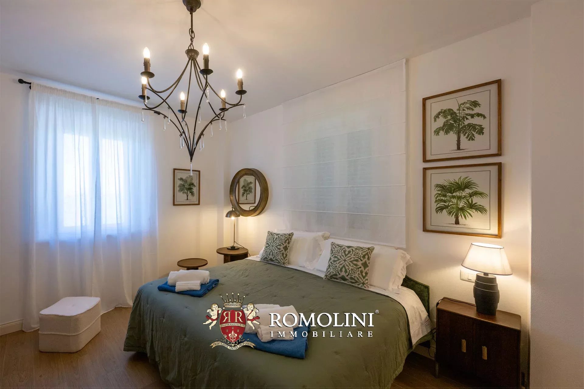 6 Bedroom Villa/Townhouse's Image 39