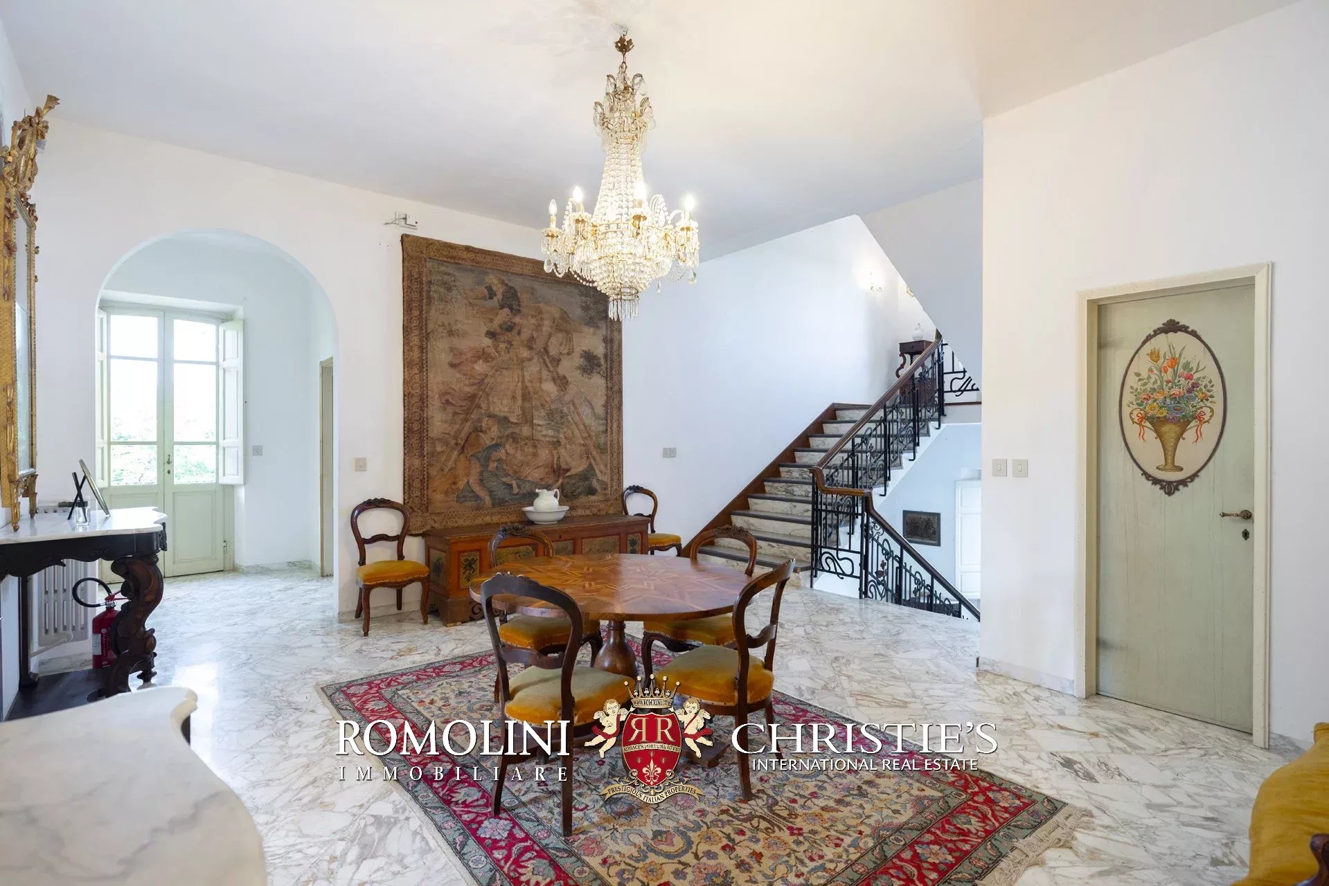 11 Bedroom Villa/Townhouse's Image 46