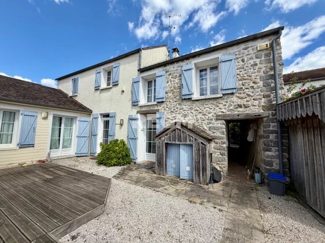 Maison ancienne avec vie de PLAIN-PIED possible, 4 chambres