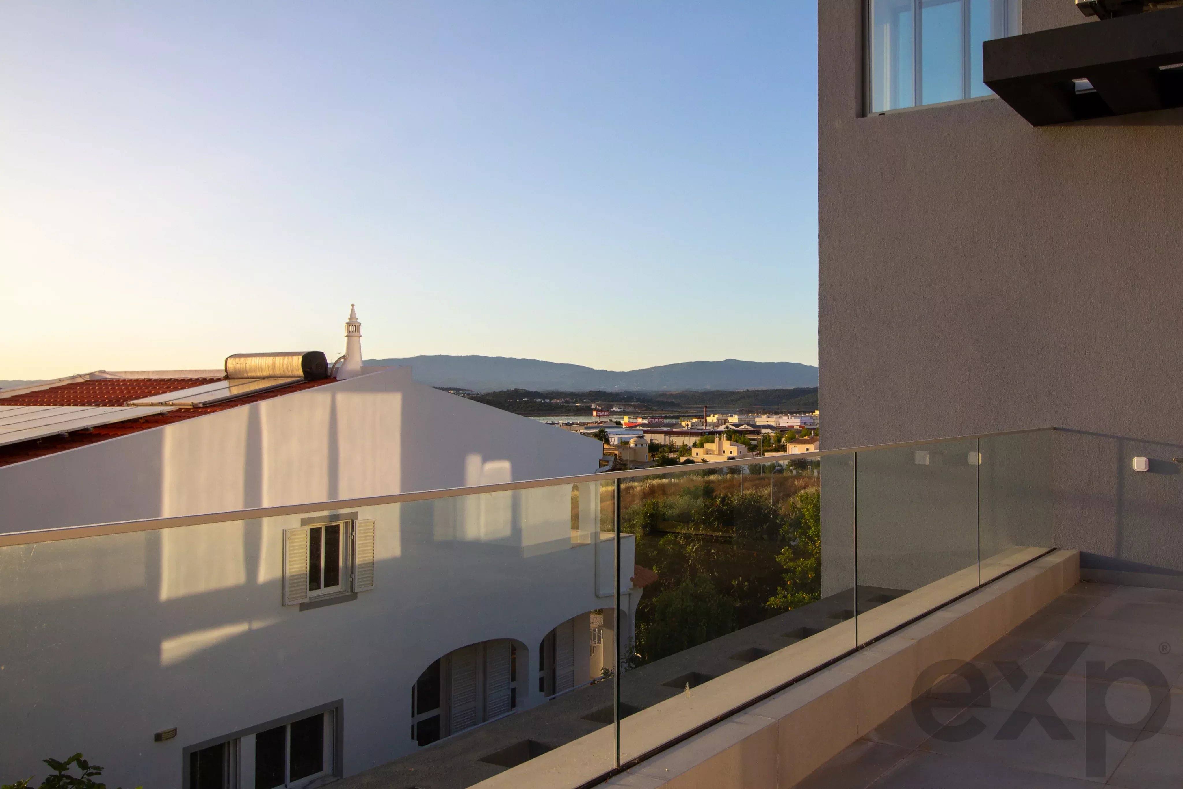 Luxury Contemporary Home with Sea View in Ferragudo 87049638 image 64