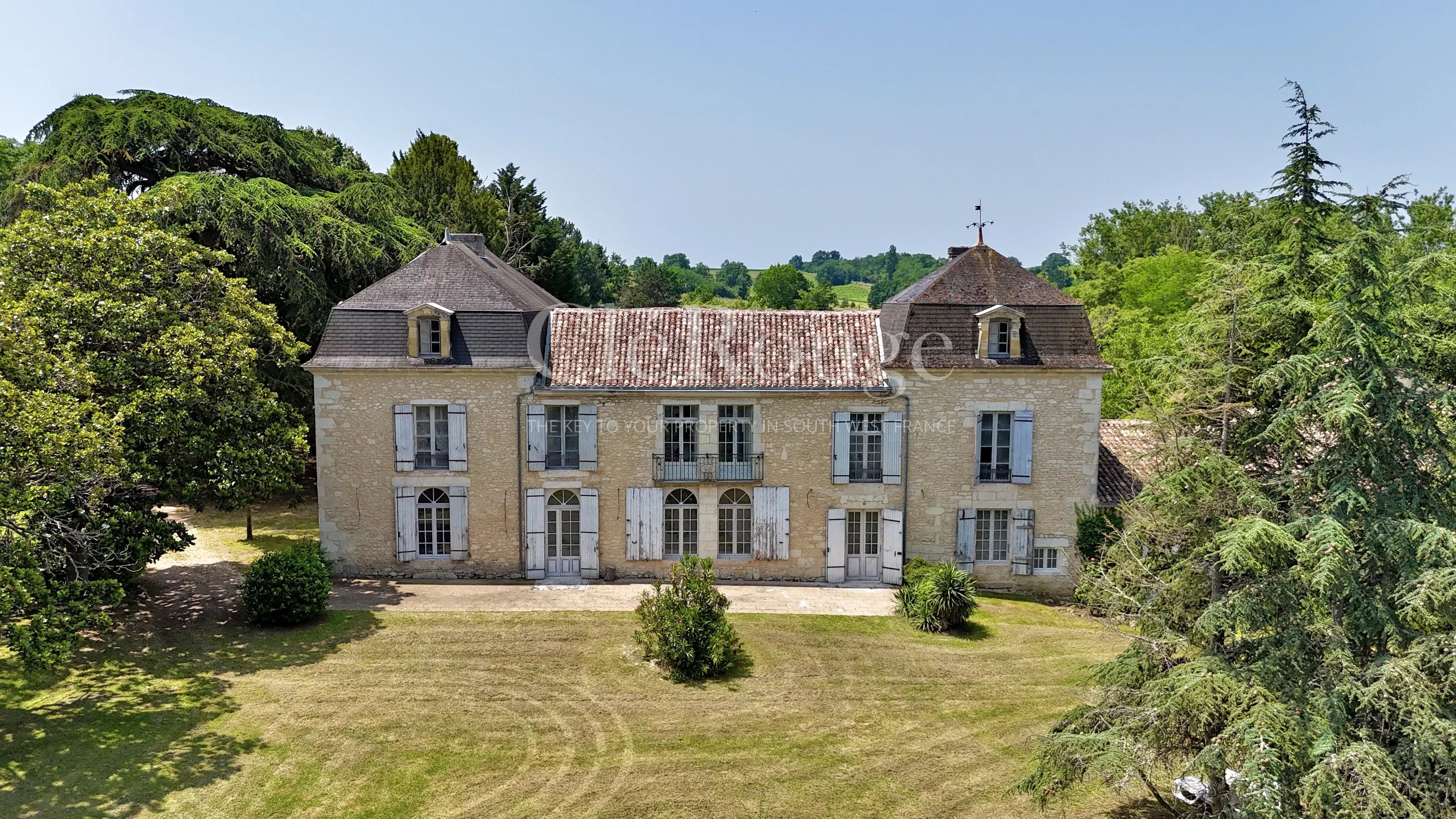 House in Gensac - view 1