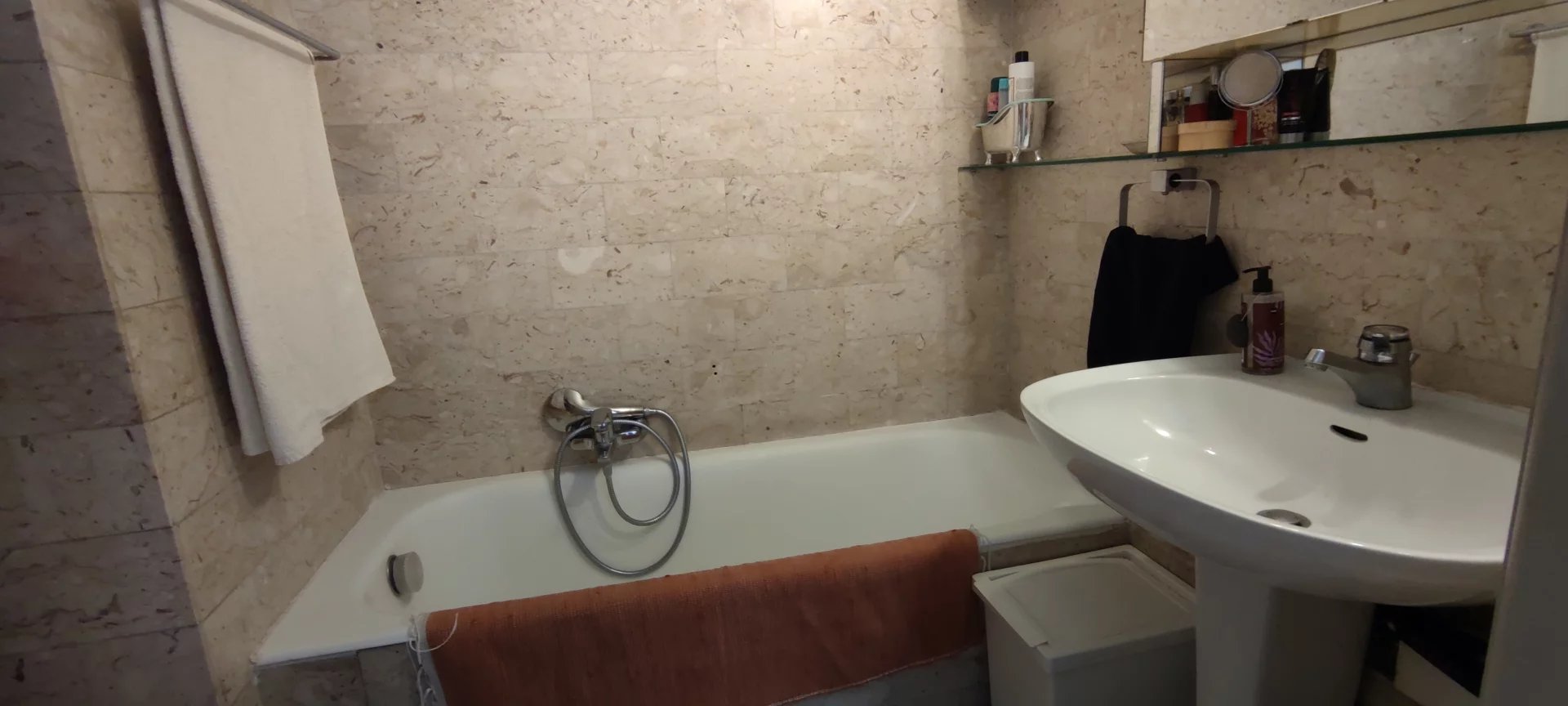 NICE CENTRE VILLE appartement 2 pièces 46m² - Photo 4