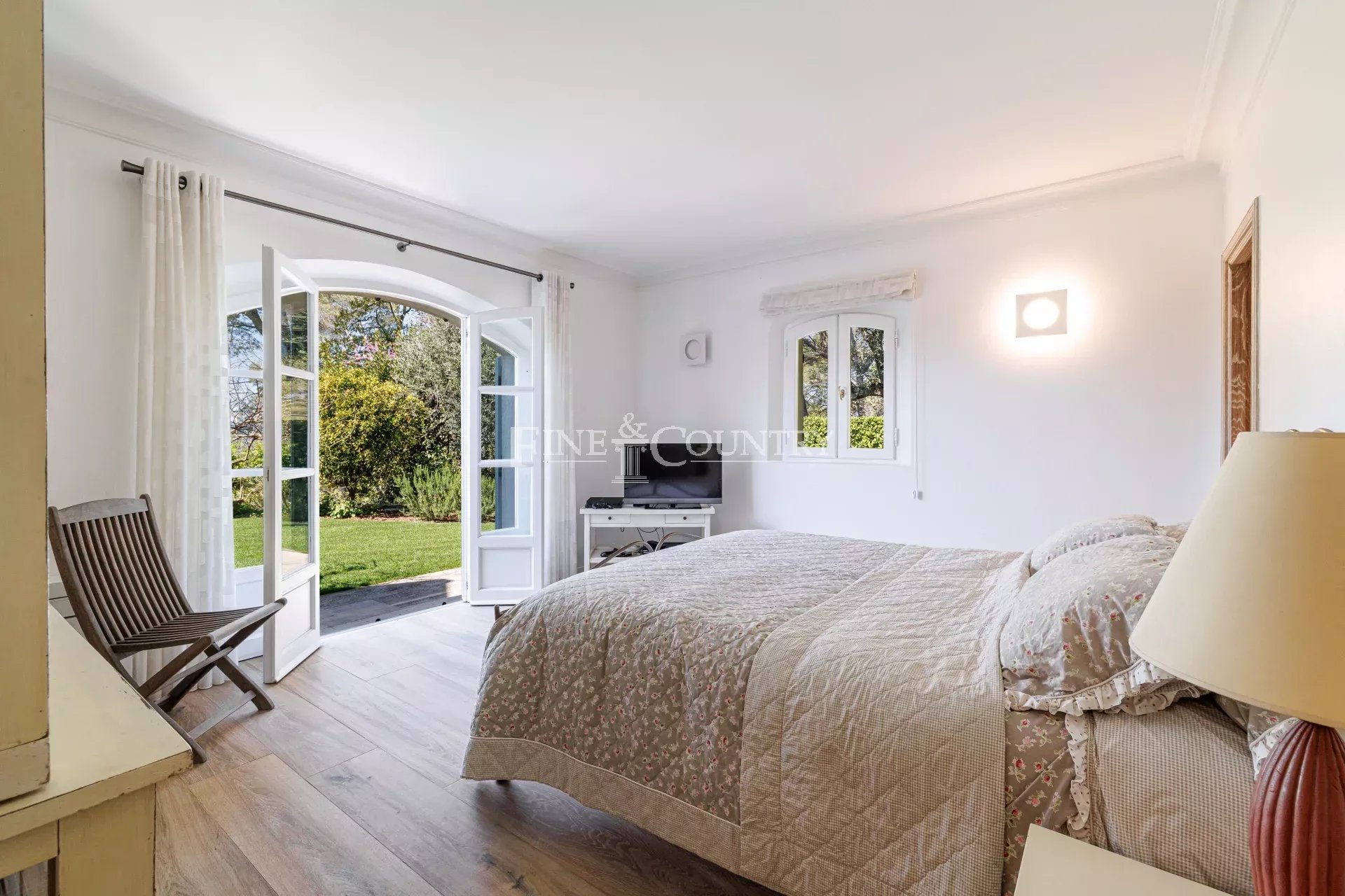 Photo of Villa For Sale in Mougins