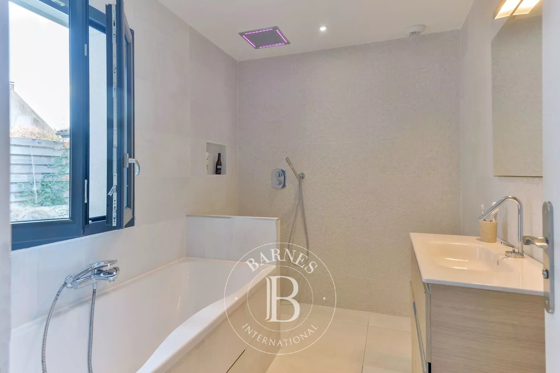 Ev Saint-Didier-au-Mont-d'Or - picture 9