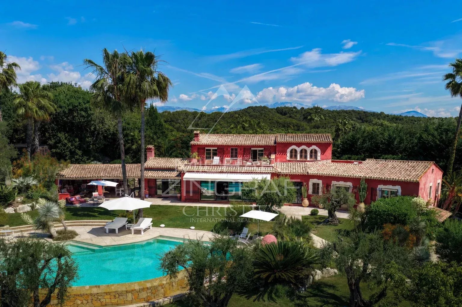 Mougins