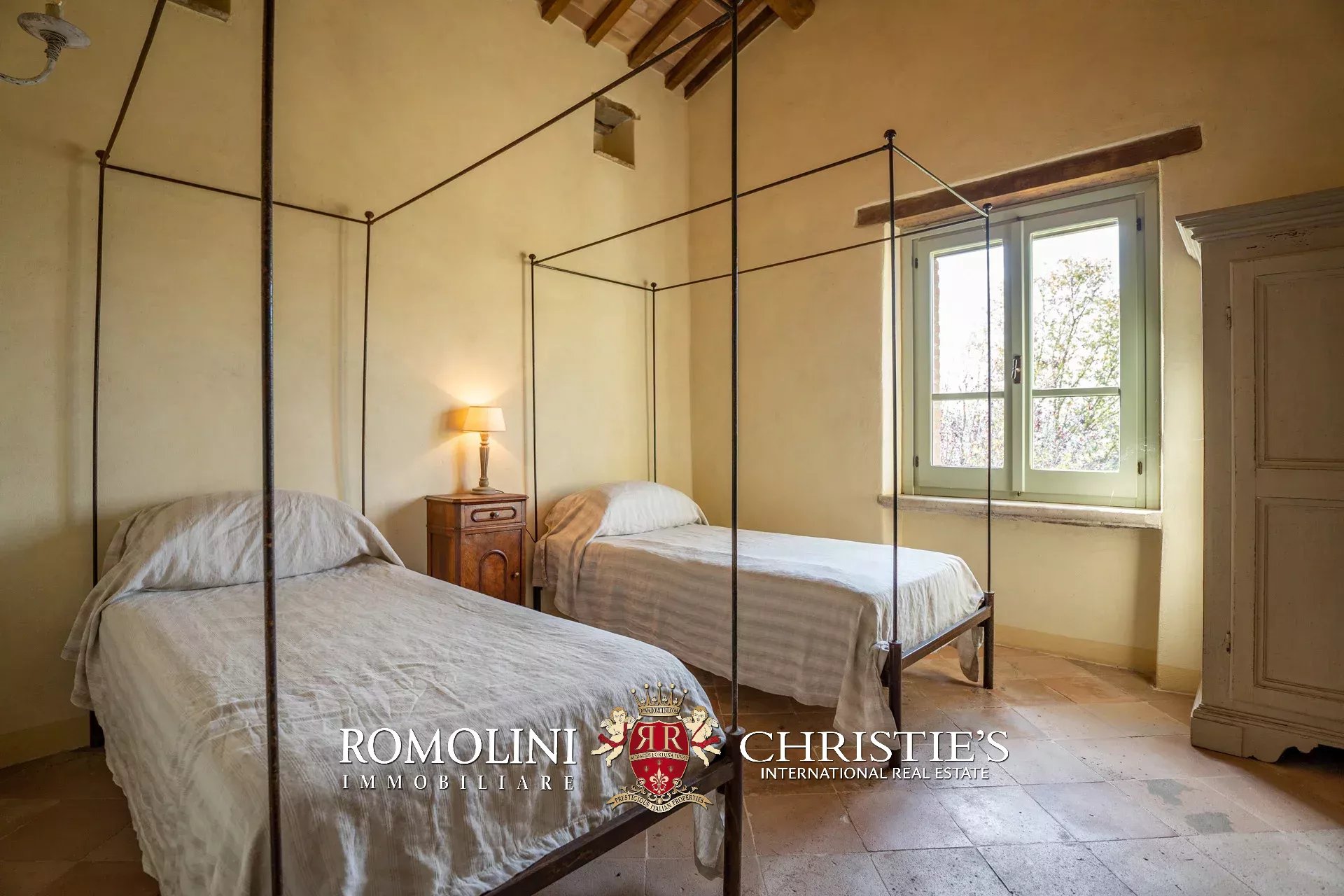5 Bedroom Villa/Townhouse's Image 77