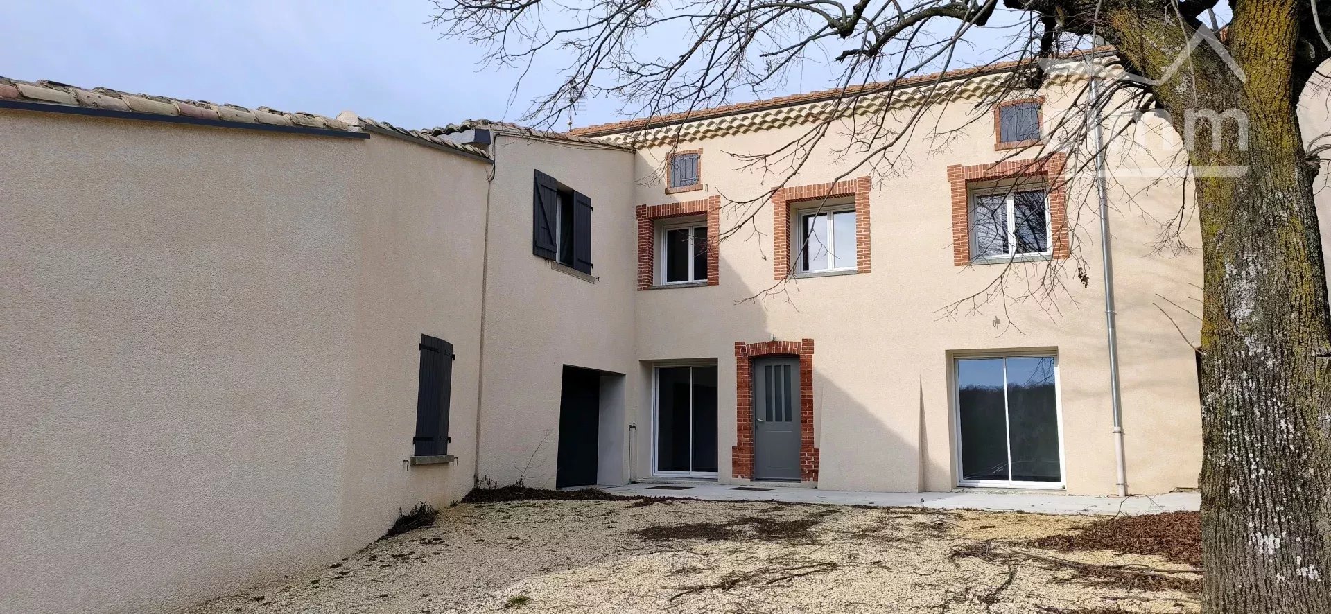 Agence immobilière de 