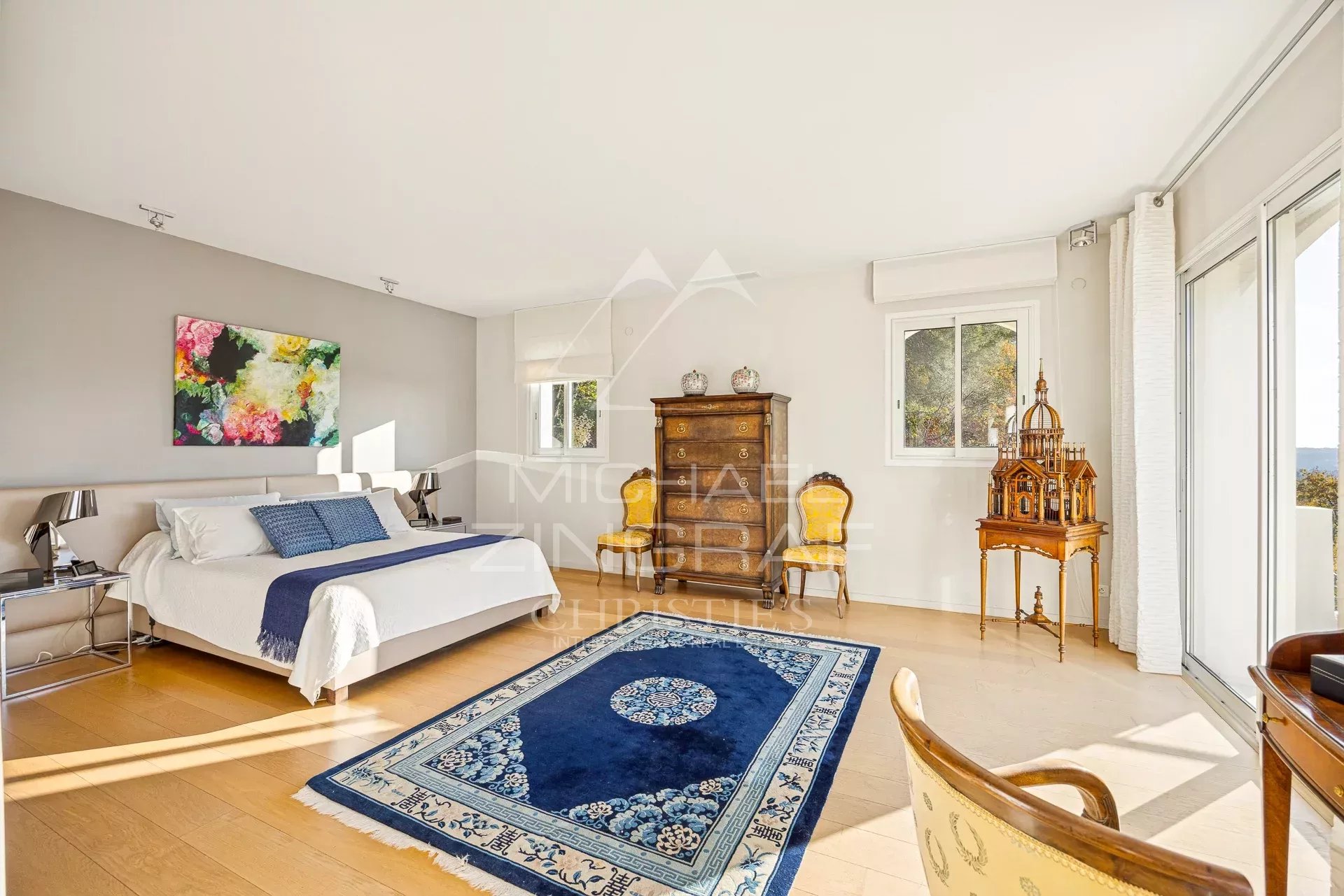 5 Bedroom Villa/Townhouse's Image 9
