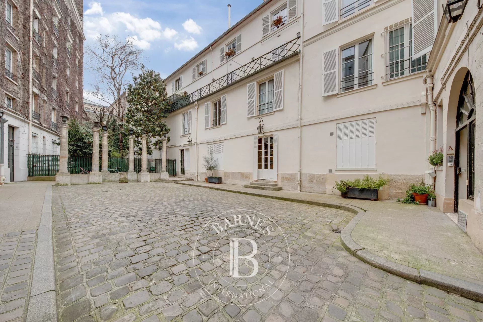 Daire Paris 7ème - picture 14