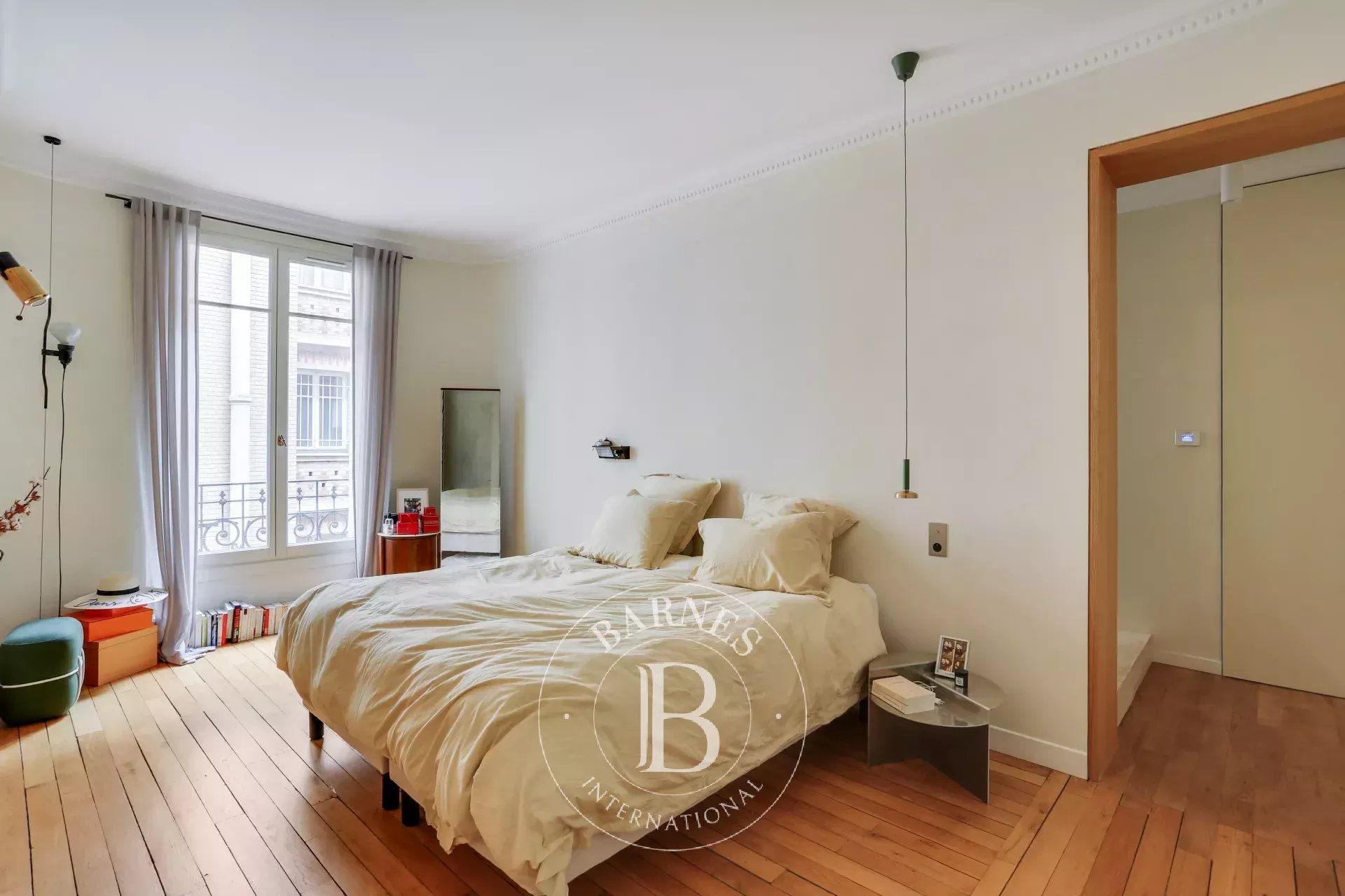 Daire Paris 6ème - picture 9