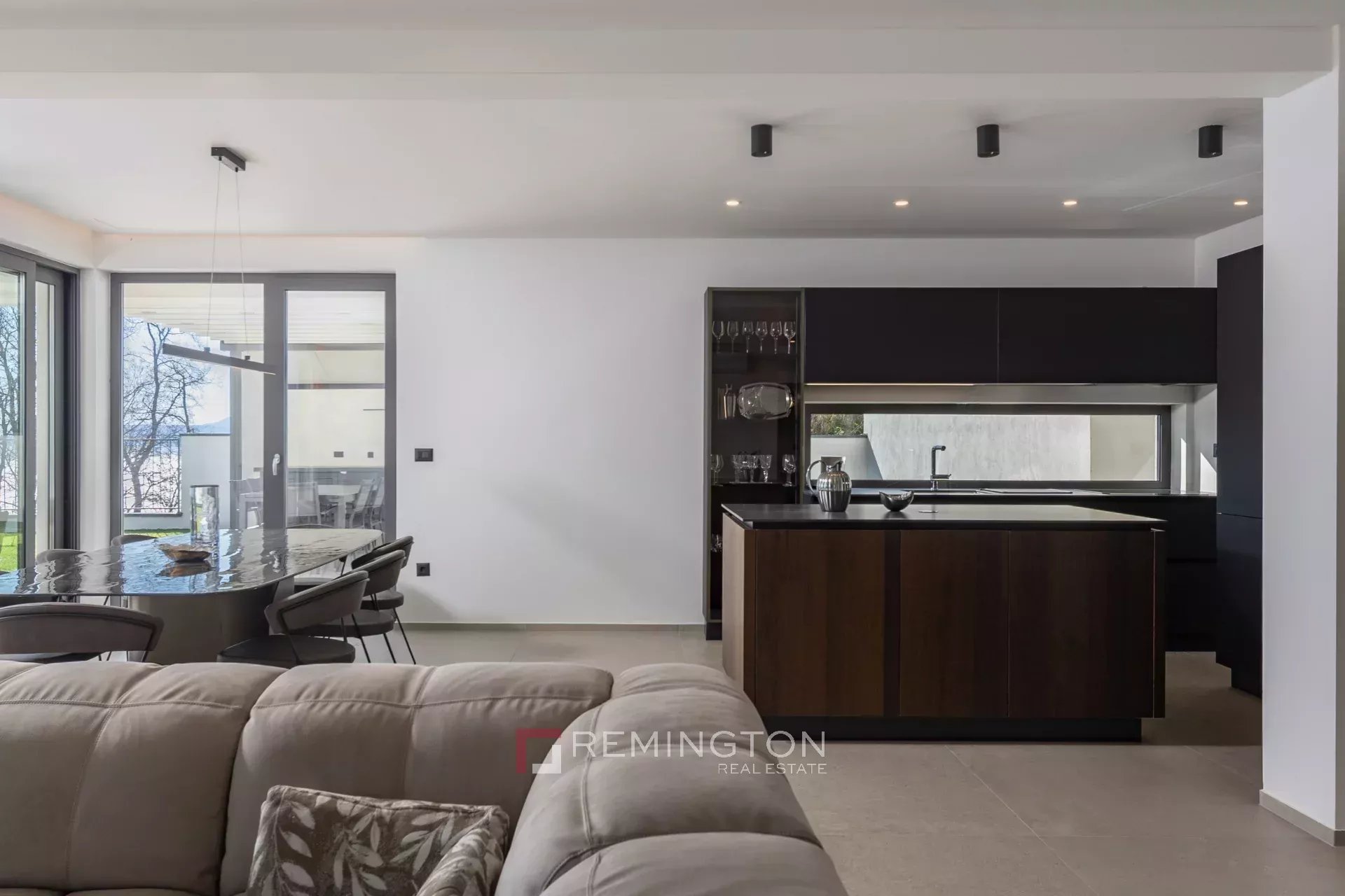 Villa/Townhouse's Image 3
