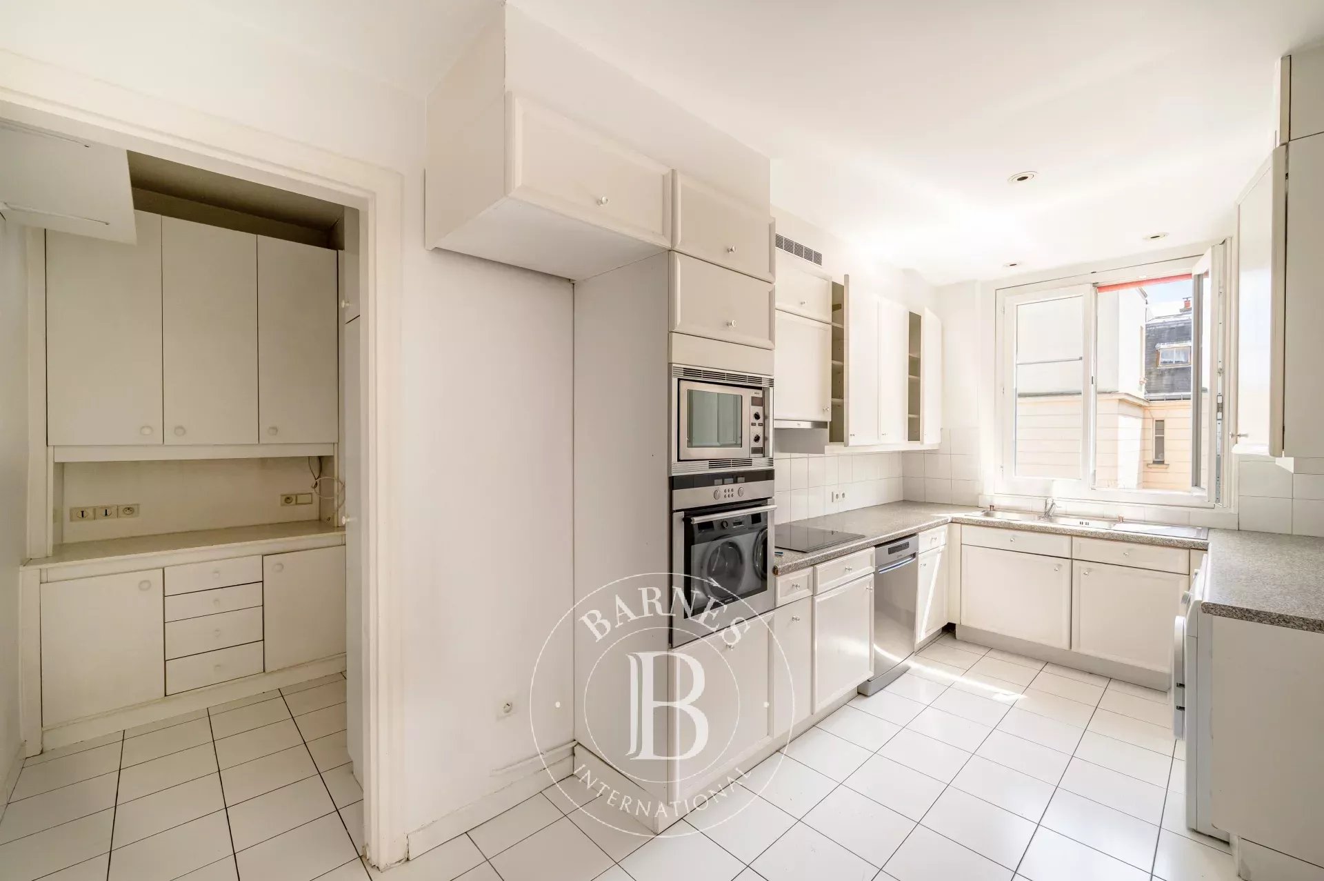Neuilly-sur-Seine  - Apartment 6 Bedrooms - picture 16