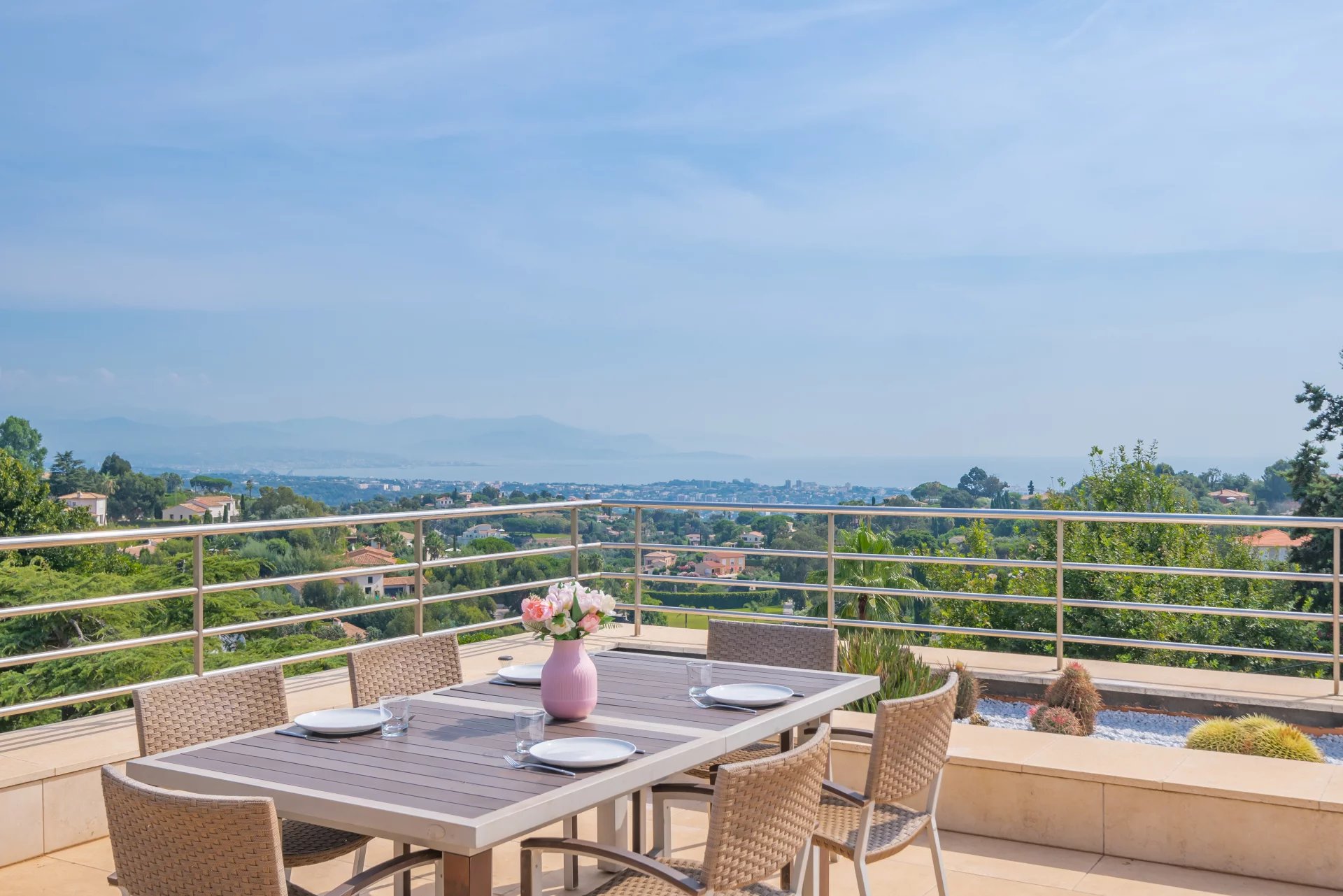 Image of Villa for Sale in Alpes-Maritimes-Cannes-France, Image 2