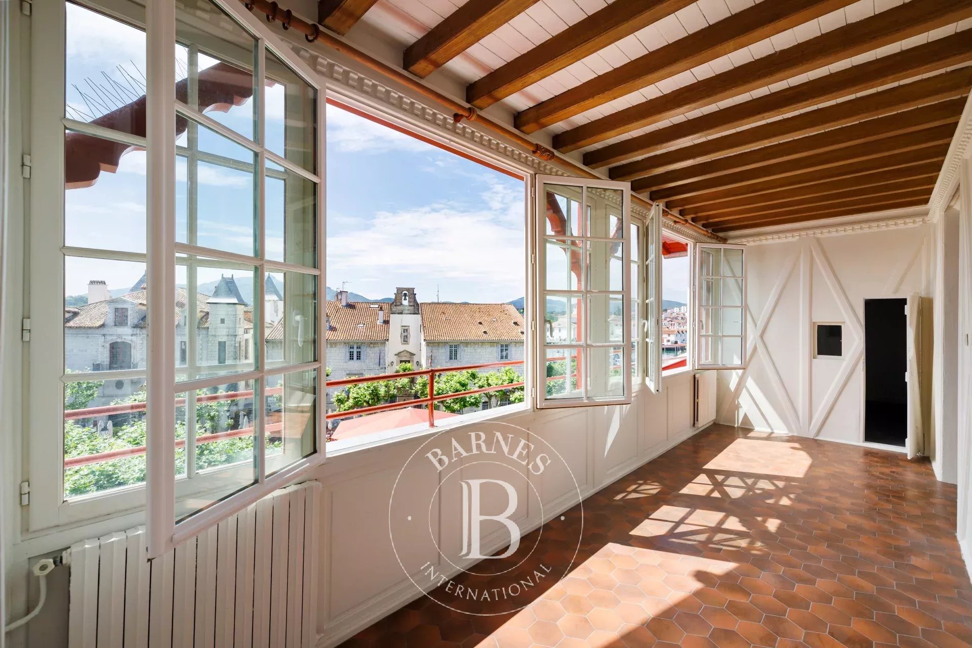 Saint-Jean-de-Luz  - Appartement 4 Pi&egrave;ces 3 Chambres - picture 6