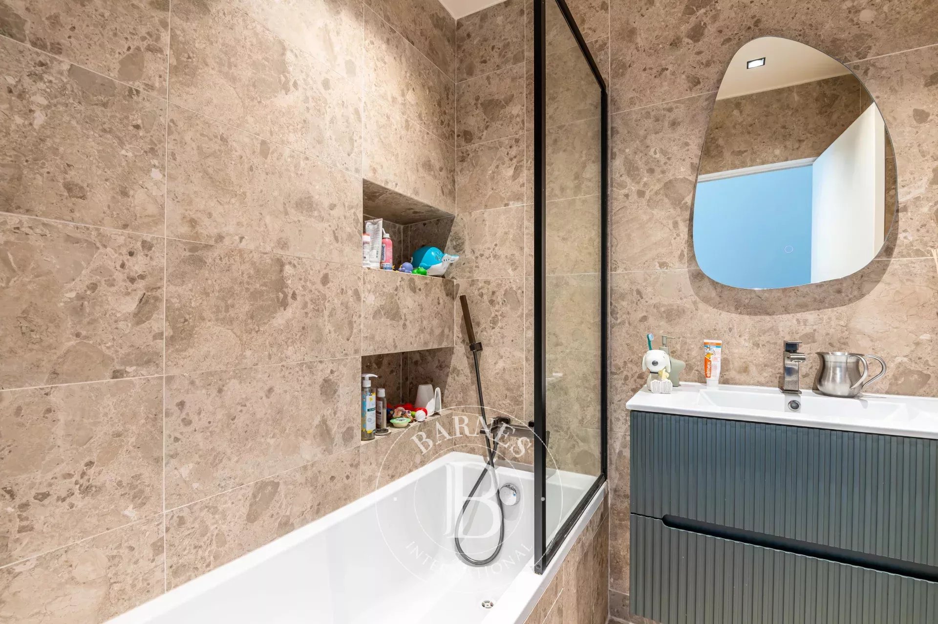 Daire Neuilly-sur-Seine - picture 16