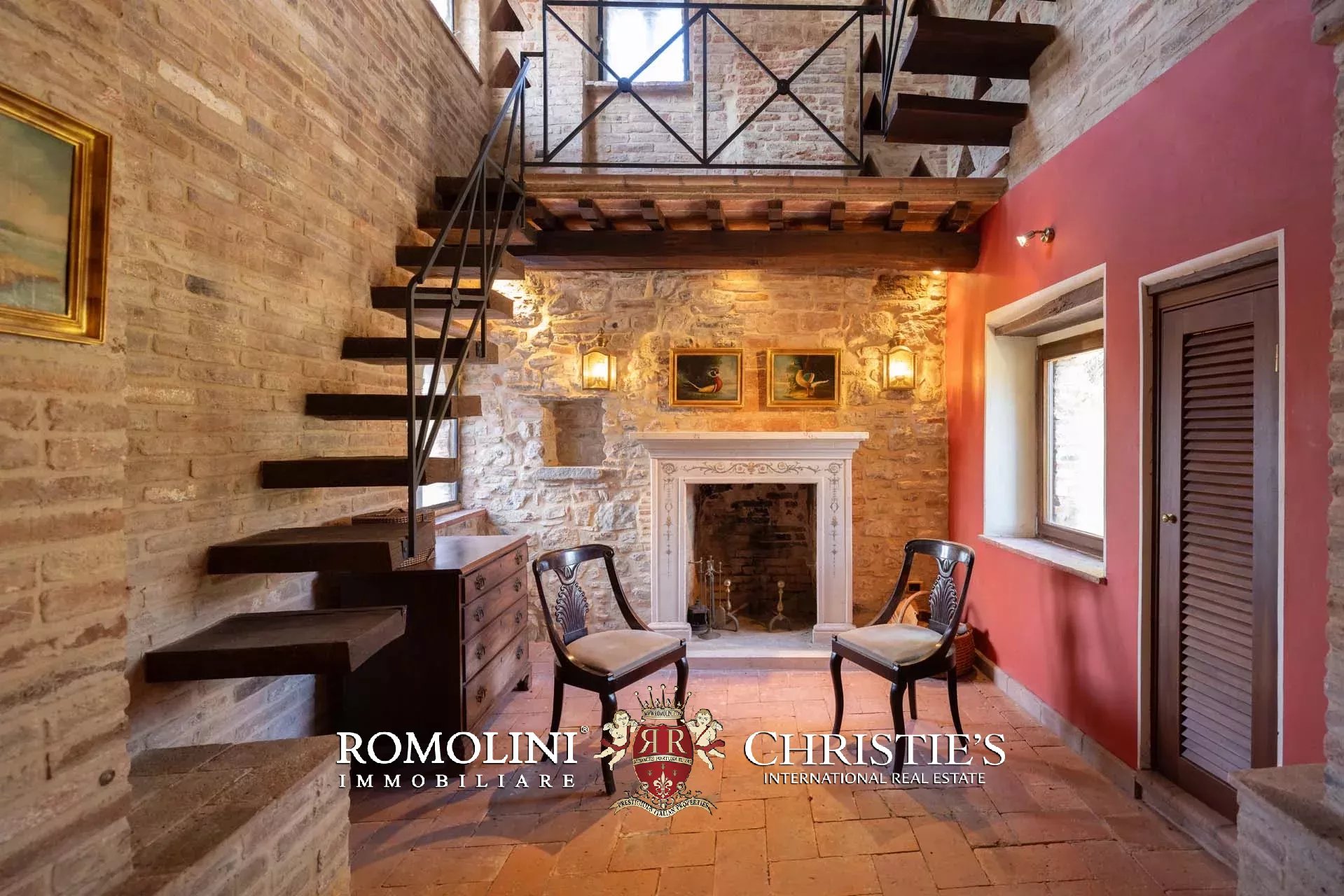 10 Bedroom Villa/Townhouse's Image 98