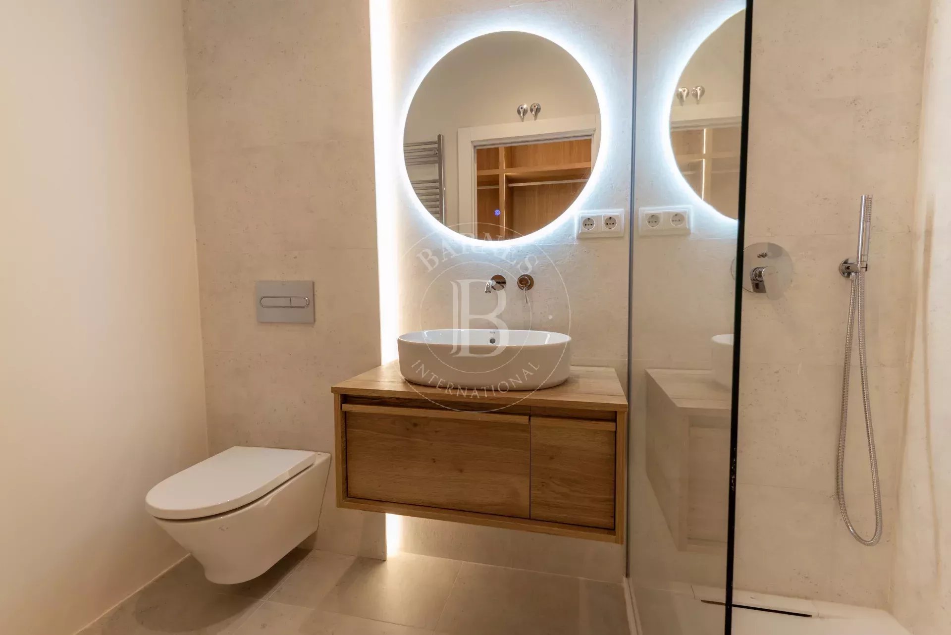 Daire Madrid - picture 28