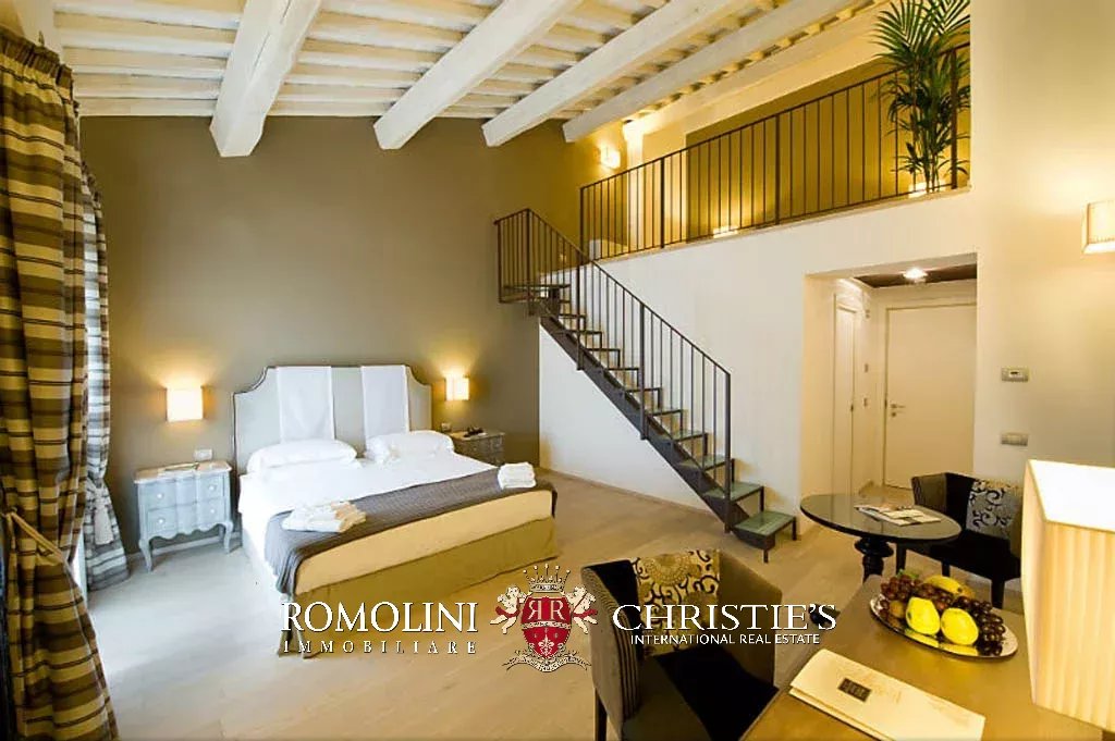 52 Bedroom Villa/Townhouse's Image 39
