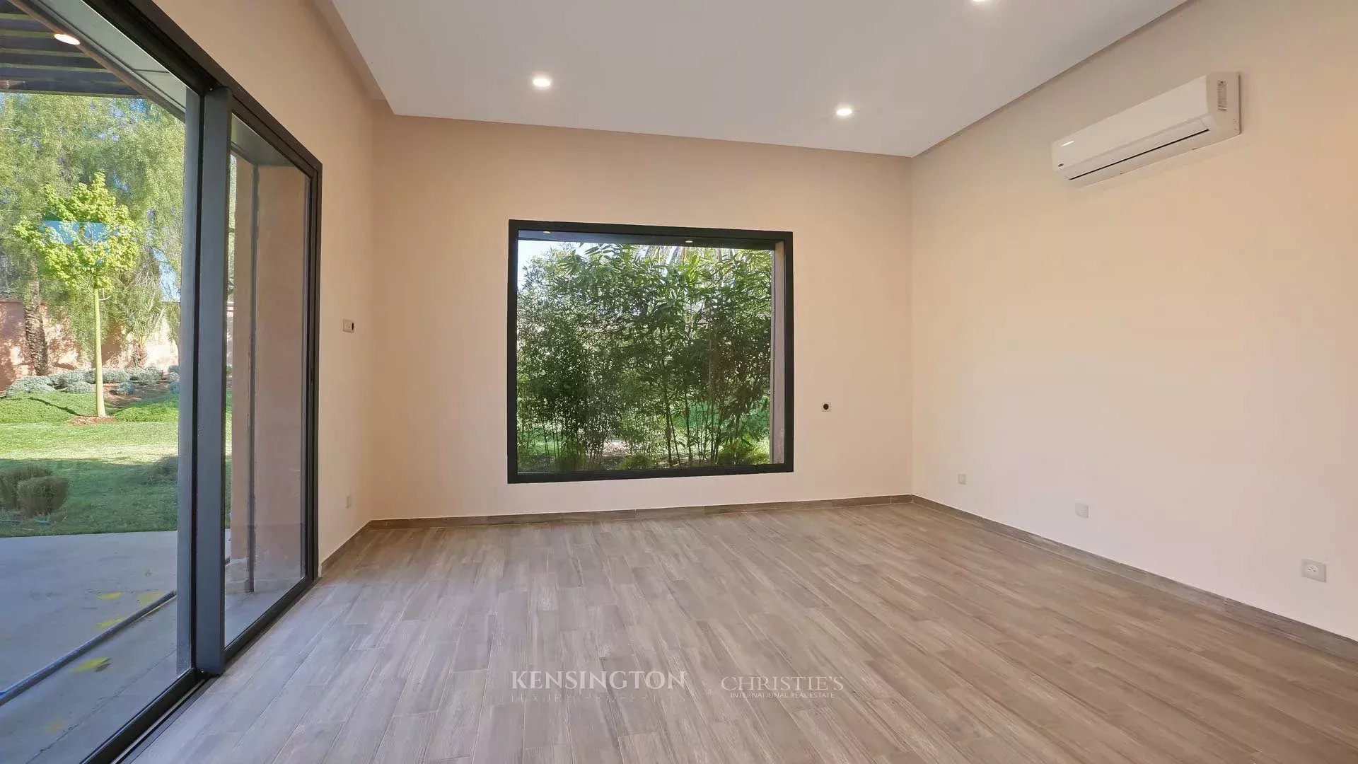 5 Bedroom Villa/Townhouse's Image 39