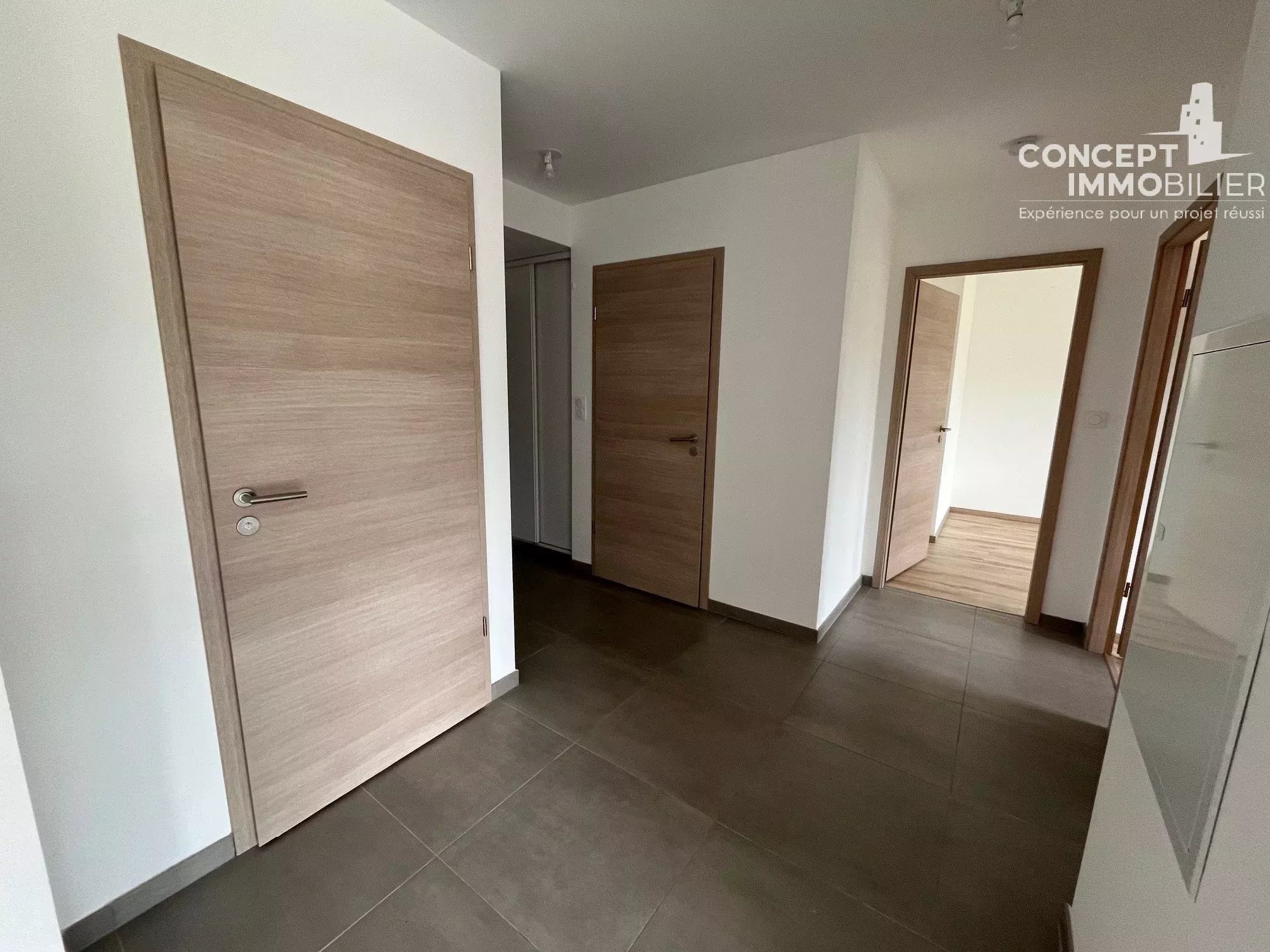 Appartement Fameck 3 pièce(s) 64 m2 avec terrasse et place de parking