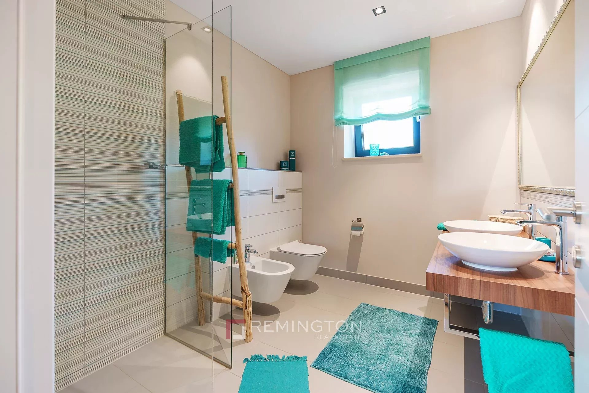 3 Bedroom Villa/Townhouse's Image 13