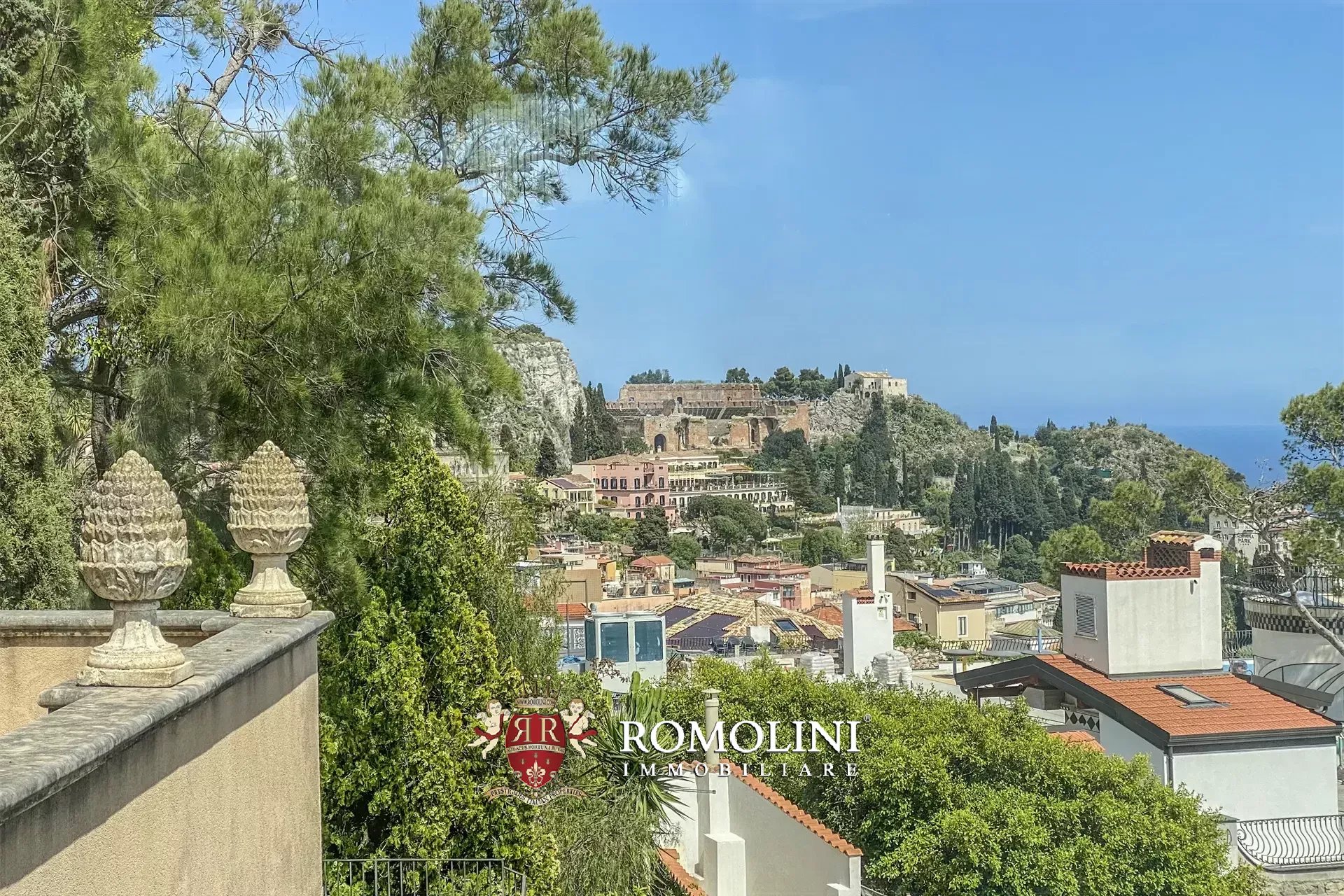 LUXURY SEA VIEW VILLA WITH POOL FOR SALE IN TAORMINA, SICILY