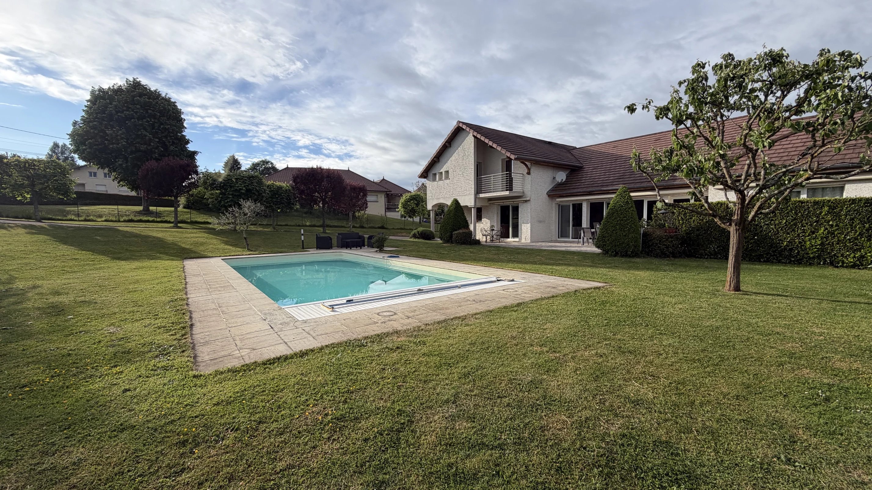 Agence immobilière de 