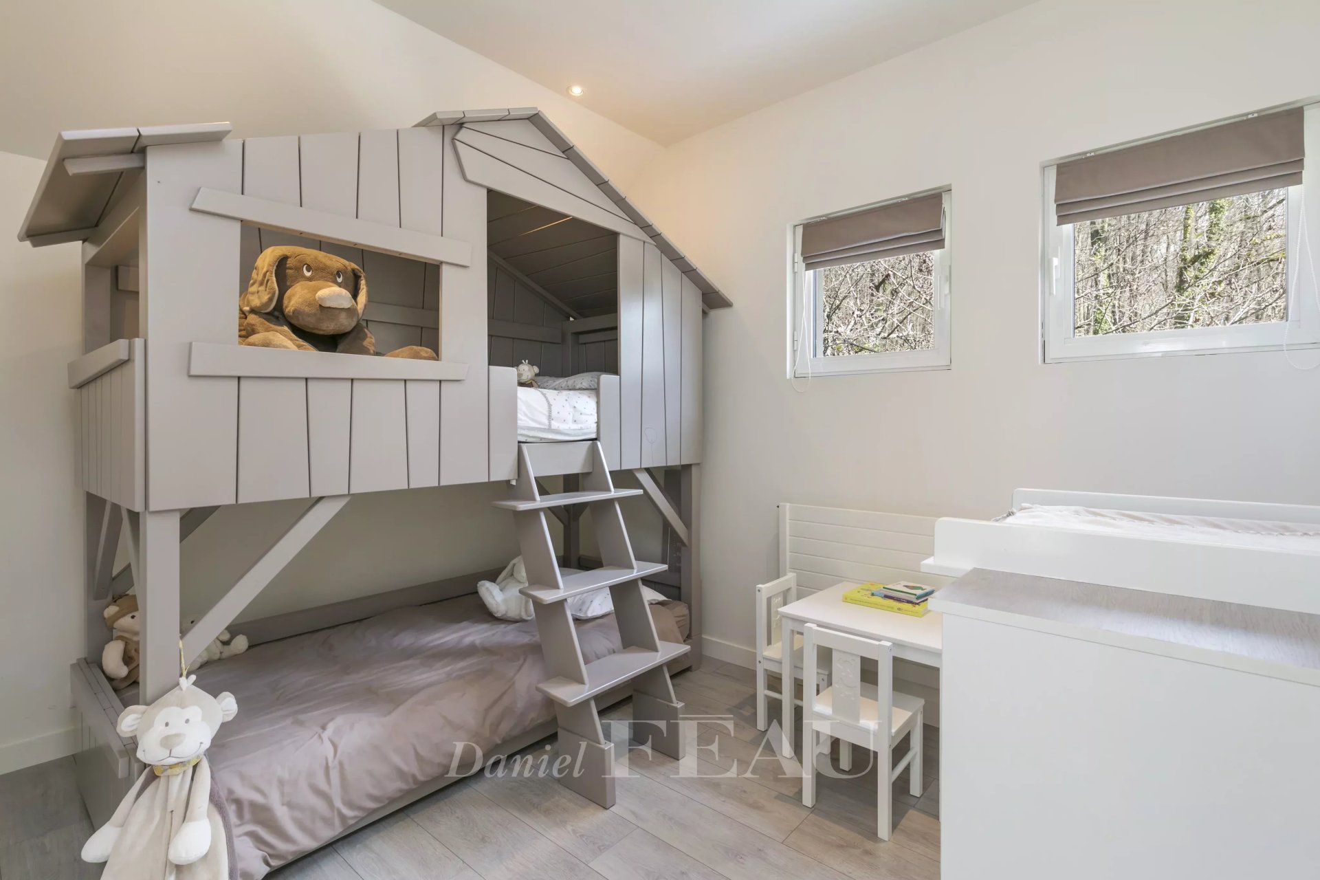 4 Bedroom Villa/Townhouse's Image 11