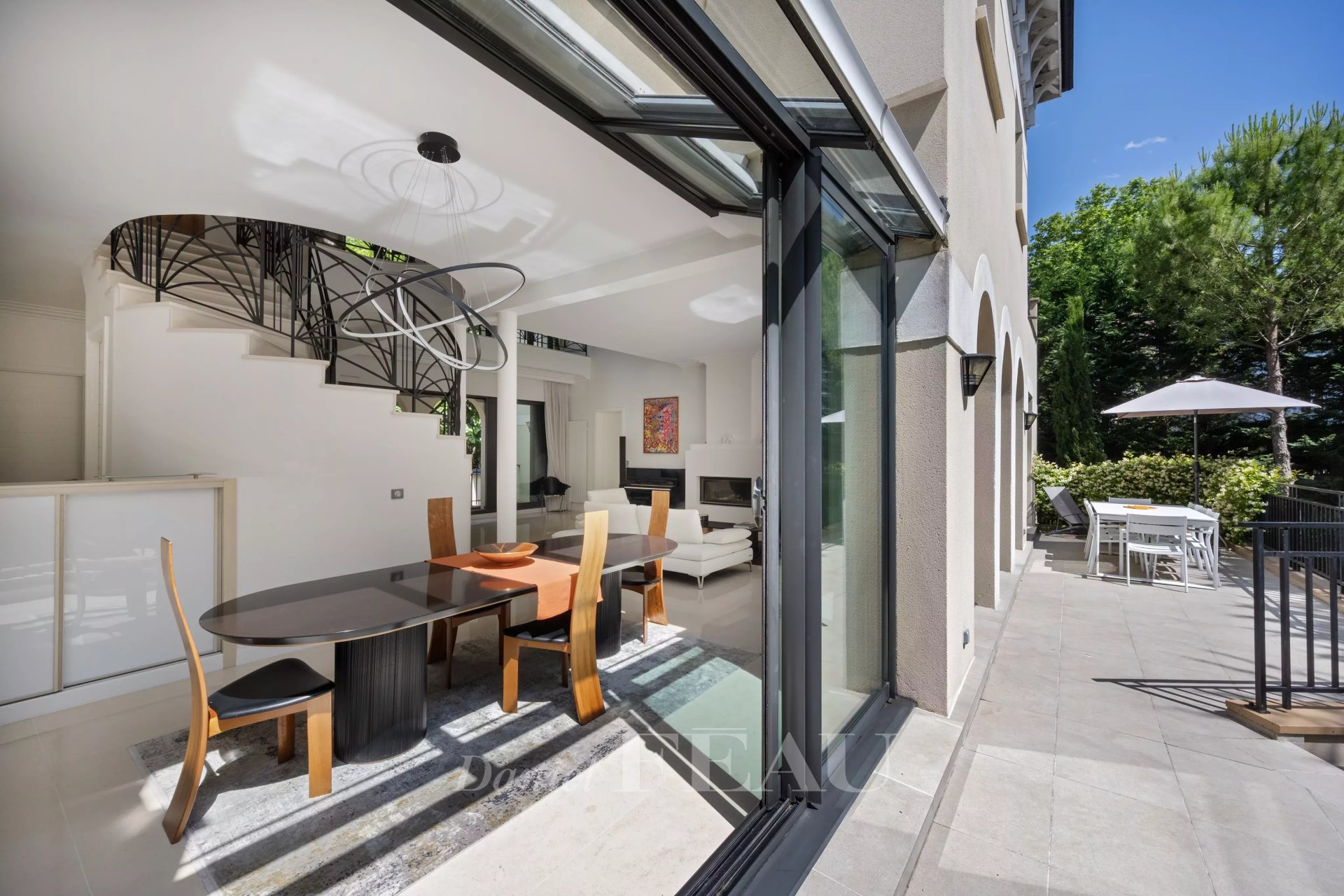 5 Bedroom Villa/Townhouse's Image 7