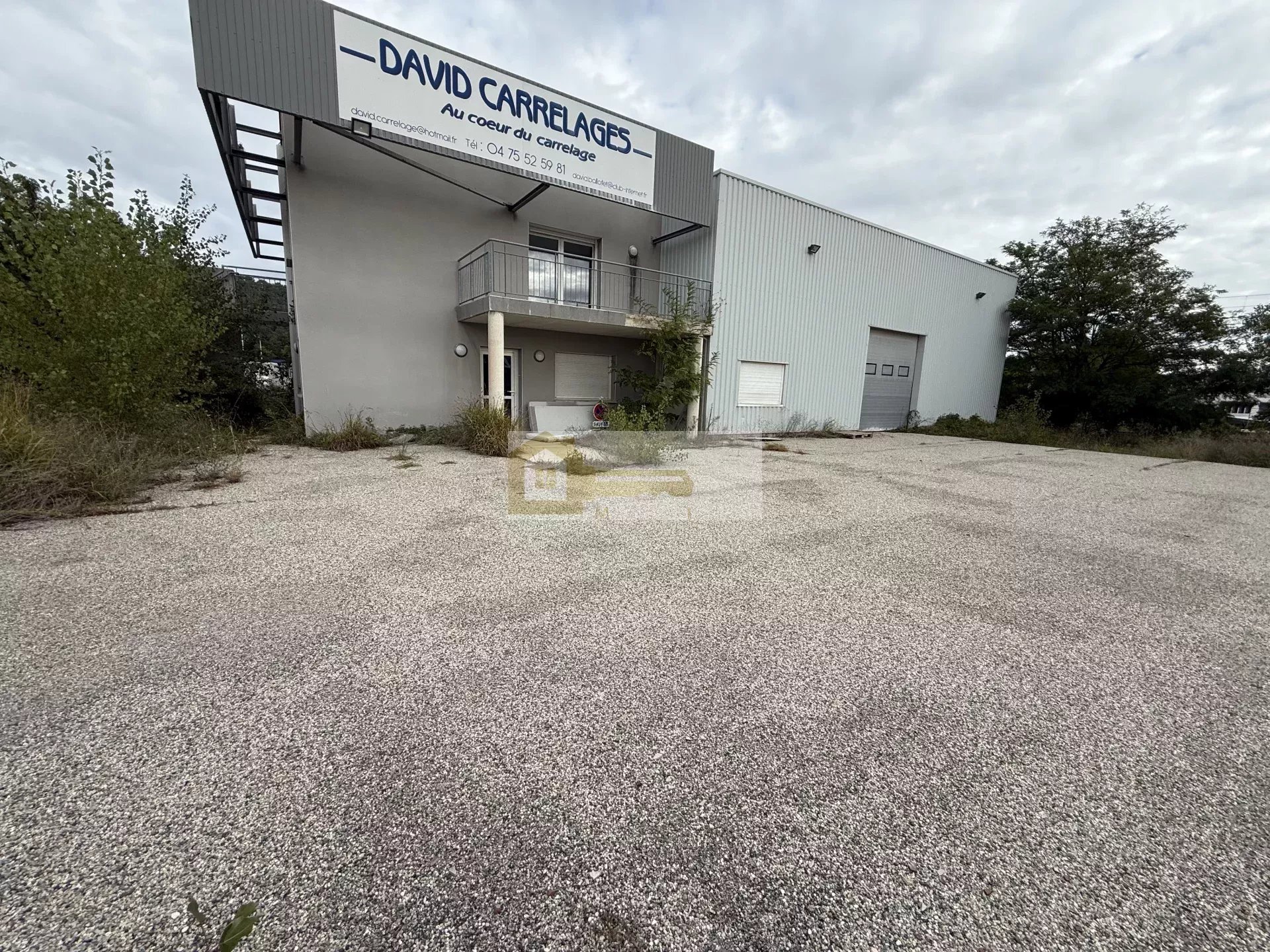 Agence immobilière de 