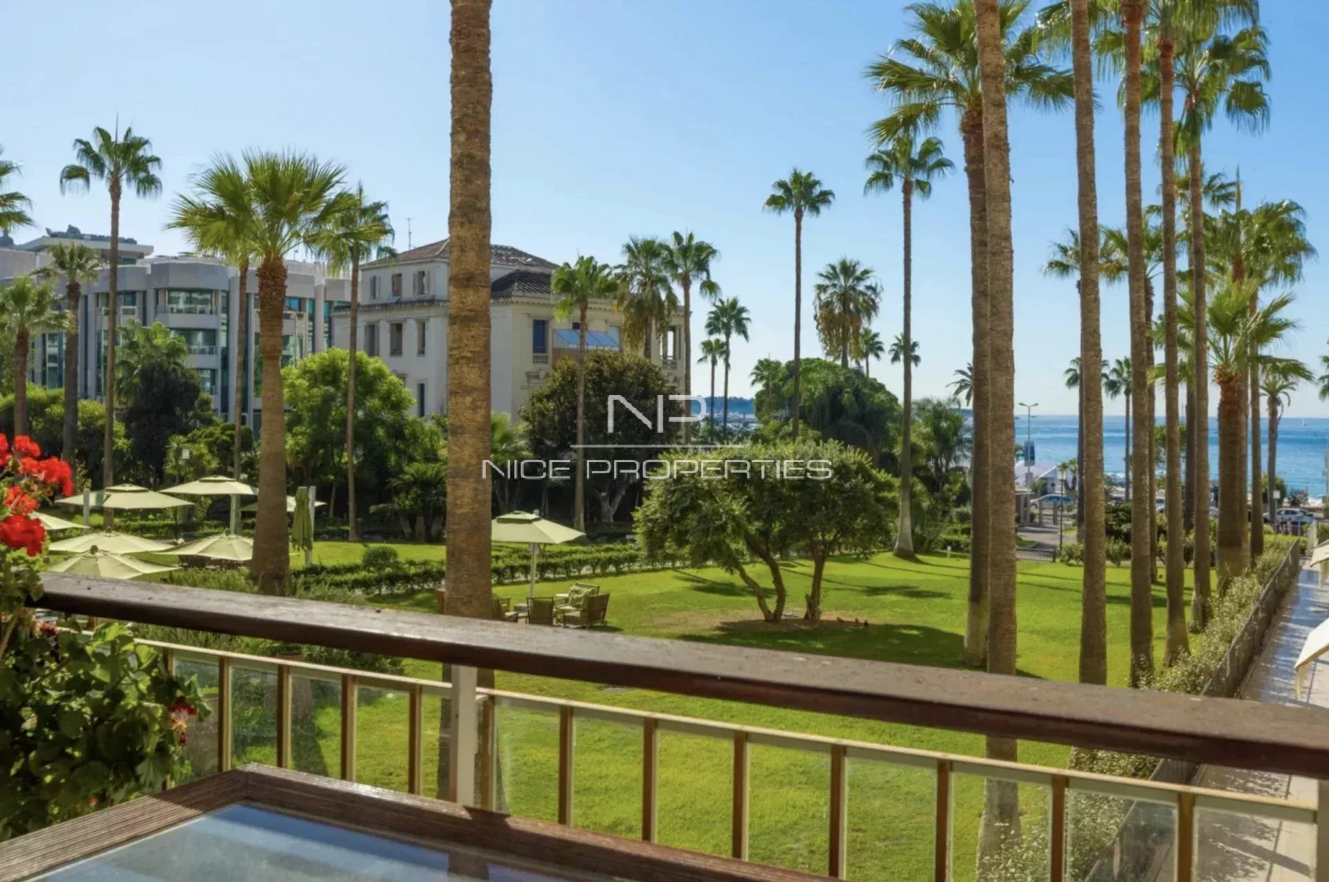 Agence immobilière de NICE PROPERTIES