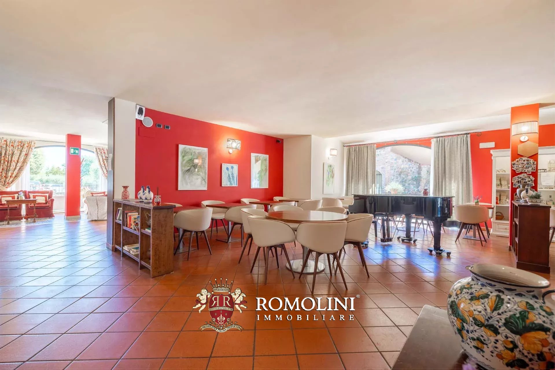 63 Bedroom Villa/Townhouse's Image 16