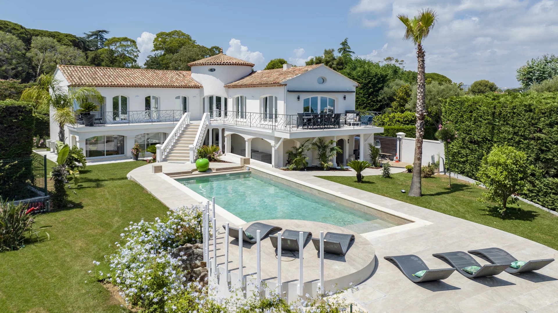 Seasonal rental Villa Antibes