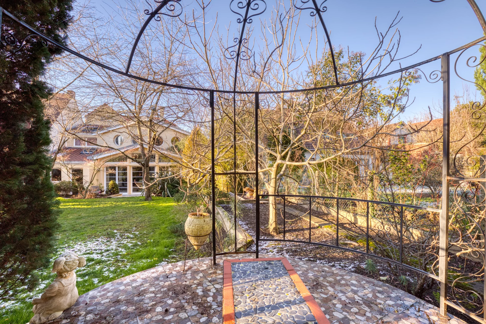 Rueil-Malmaison - EXCLUSIVITE