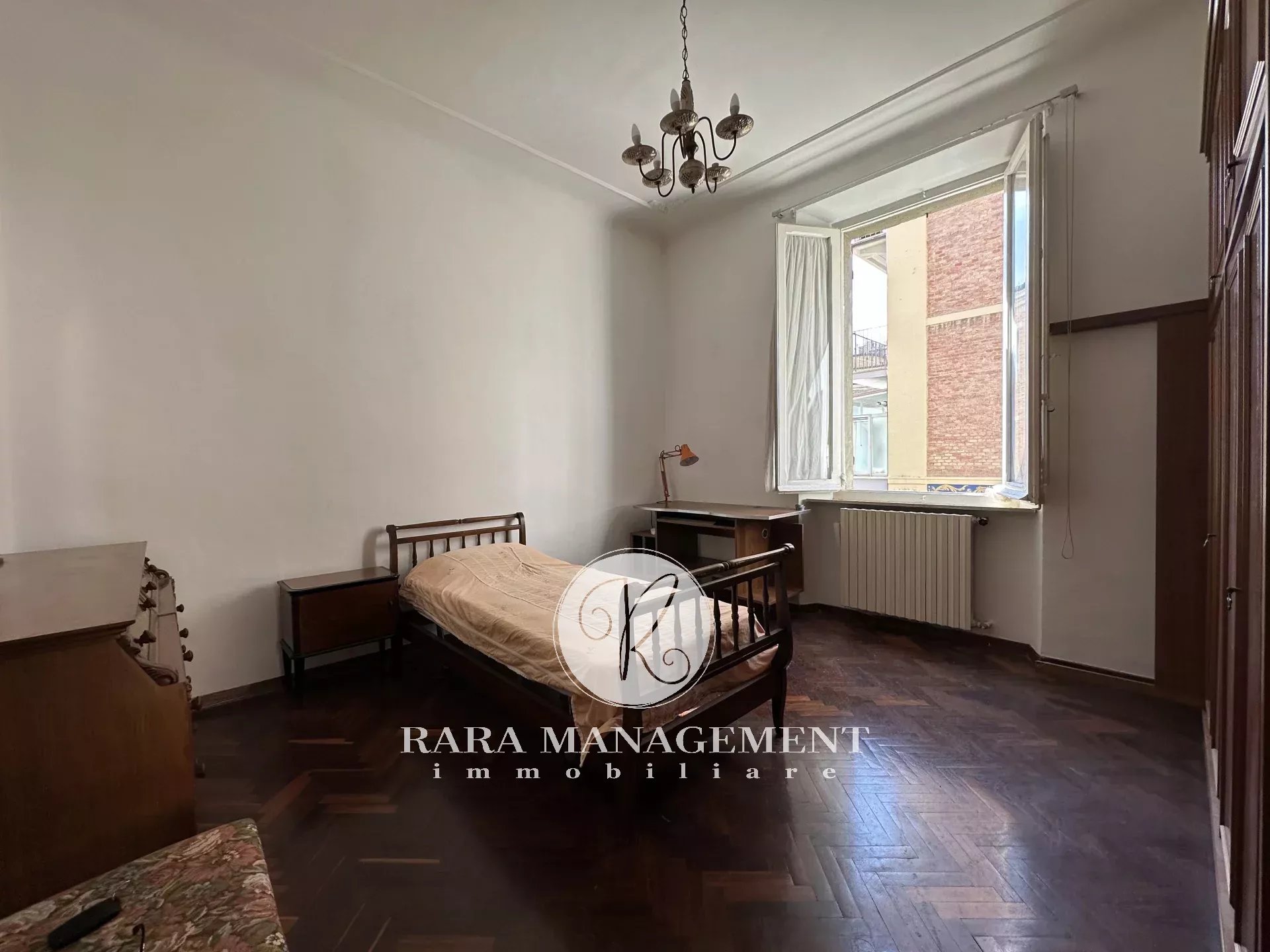 CENTRALISSIMO | CAMERA STUDENTI | LUMINOSISSIMA | AMPI SPAZI