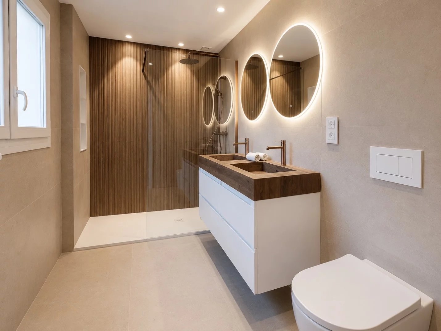 Magnificent 3-room Sea View Fully Renovated Oxford